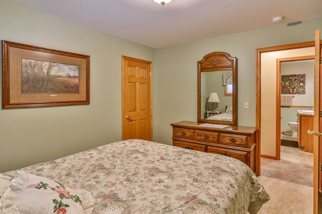 917 S 17TH AVENUE, Wausau, Wisconsin 54401, 2 Bedrooms Bedrooms, ,2 BathroomsBathrooms,Residential,For Sale,917 S 17TH AVENUE,22600053