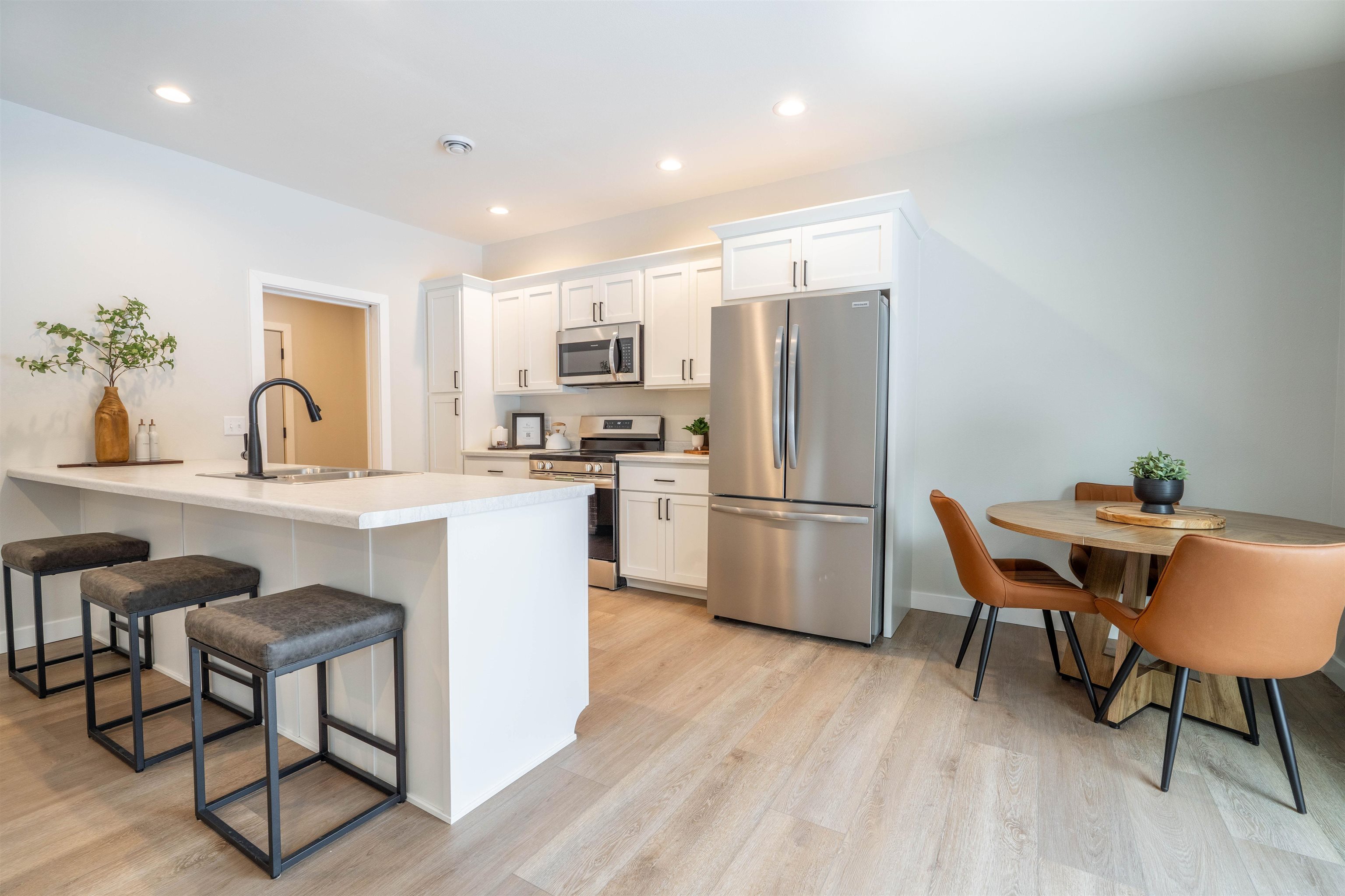 126 BENNINGTON COURT, Plover, Wisconsin 54467, 2 Bedrooms Bedrooms, ,2 BathroomsBathrooms,Residential,For Sale,126 BENNINGTON COURT,22600090