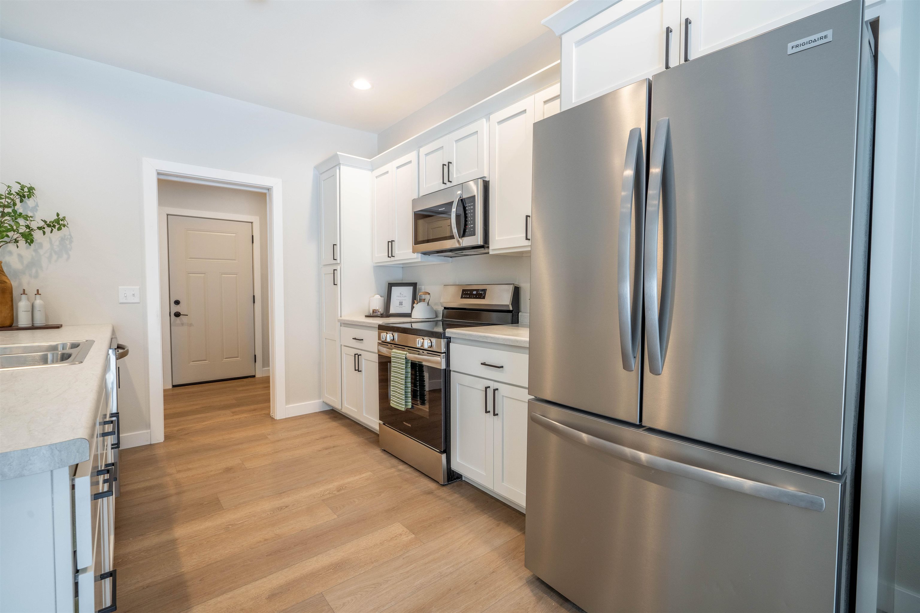 126 BENNINGTON COURT, Plover, Wisconsin 54467, 2 Bedrooms Bedrooms, ,2 BathroomsBathrooms,Residential,For Sale,126 BENNINGTON COURT,22600090