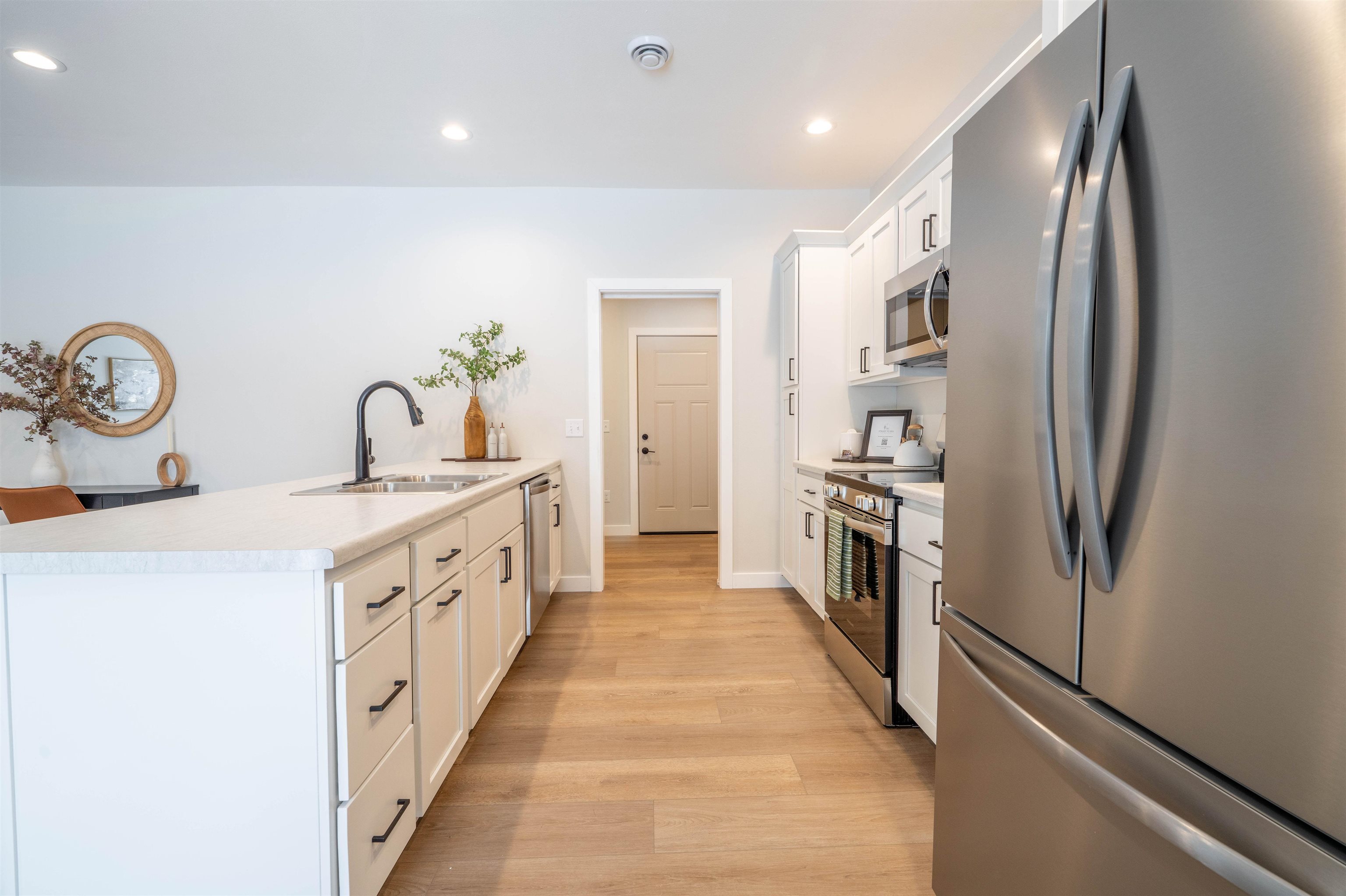 126 BENNINGTON COURT, Plover, Wisconsin 54467, 2 Bedrooms Bedrooms, ,2 BathroomsBathrooms,Residential,For Sale,126 BENNINGTON COURT,22600090