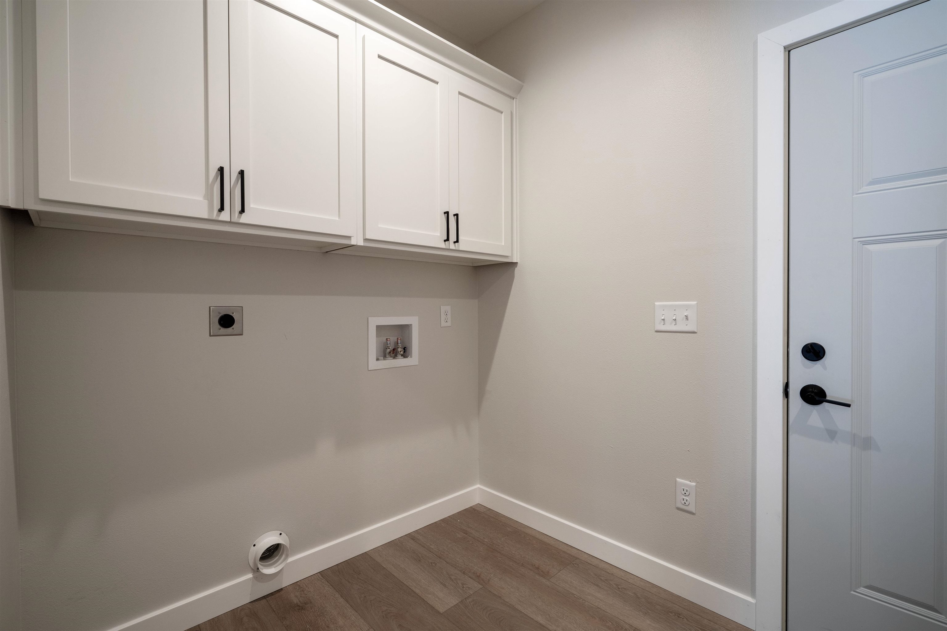 126 BENNINGTON COURT, Plover, Wisconsin 54467, 2 Bedrooms Bedrooms, ,2 BathroomsBathrooms,Residential,For Sale,126 BENNINGTON COURT,22600090