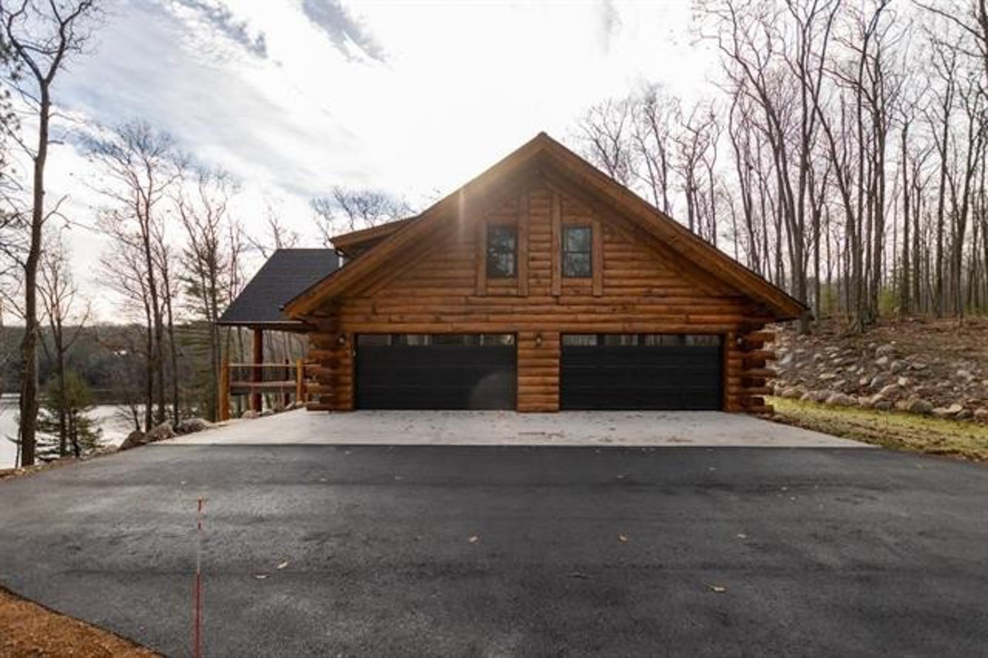 3910 COUNTY ROAD E, Junction City, Wisconsin 54443, 4 Bedrooms Bedrooms, ,3 BathroomsBathrooms,Residential,For Sale,3910 COUNTY ROAD E,22600094