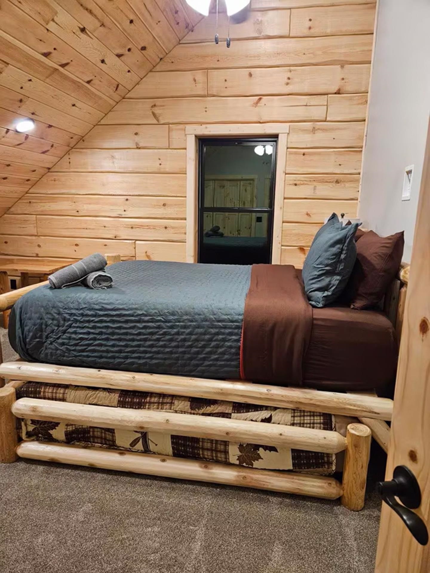 3910 COUNTY ROAD E, Junction City, Wisconsin 54443, 4 Bedrooms Bedrooms, ,3 BathroomsBathrooms,Residential,For Sale,3910 COUNTY ROAD E,22600094