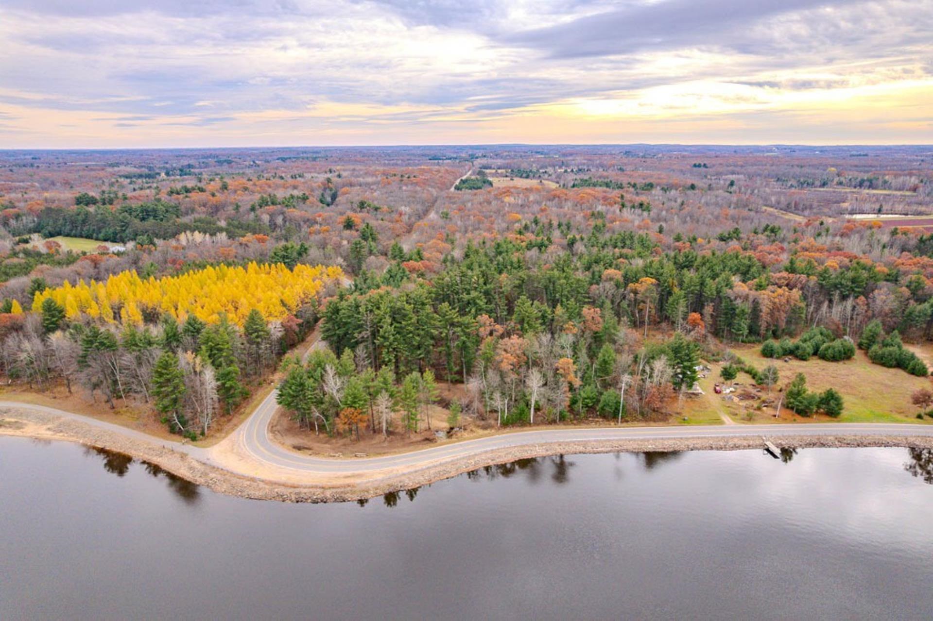 3910 COUNTY ROAD E, Junction City, Wisconsin 54443, 4 Bedrooms Bedrooms, ,3 BathroomsBathrooms,Residential,For Sale,3910 COUNTY ROAD E,22600094