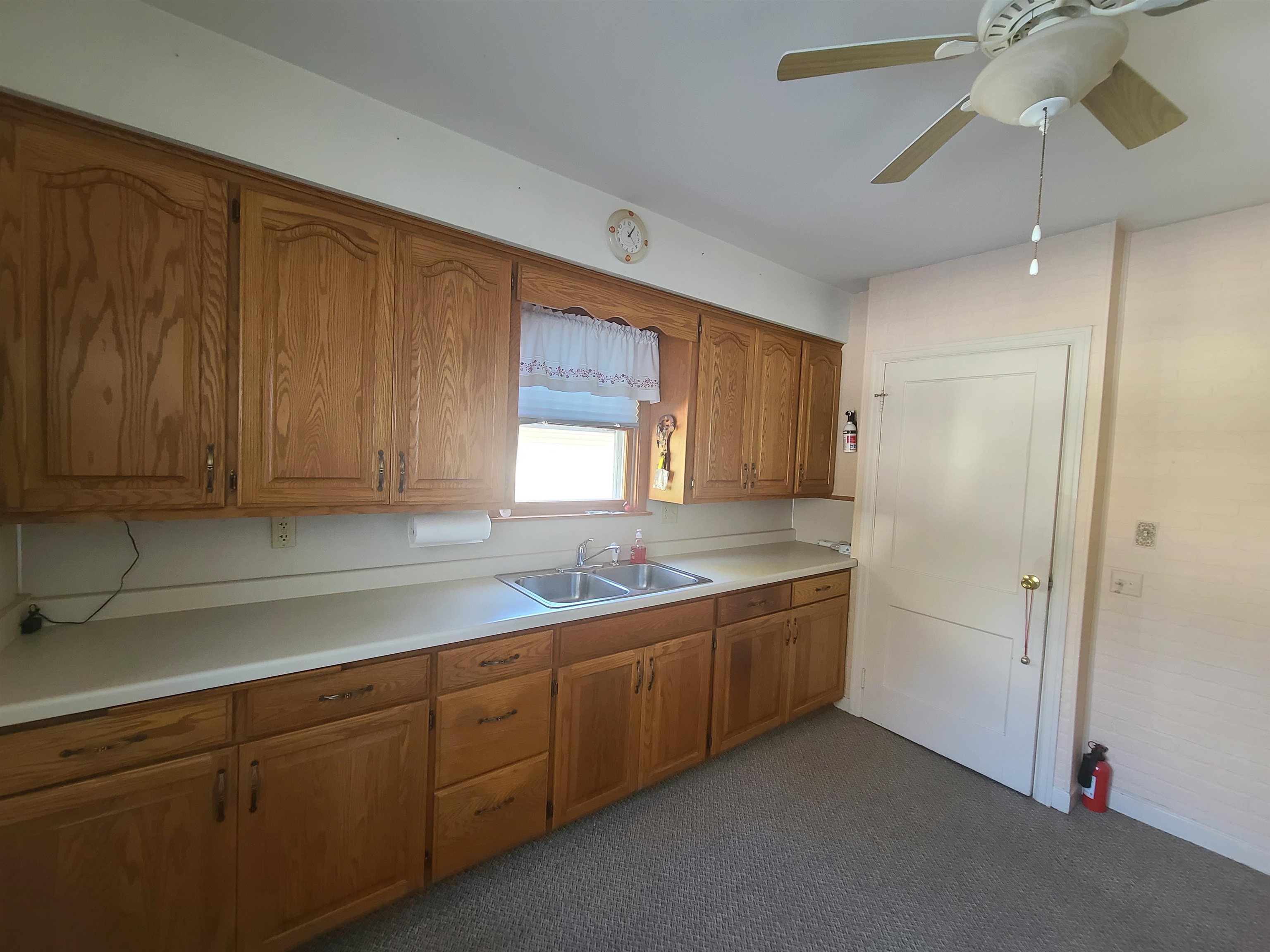 448 WALKER STREET, Stevens Point, Wisconsin 54481, 3 Bedrooms Bedrooms, ,1 BathroomBathrooms,Residential,For Sale,448 WALKER STREET,22600100