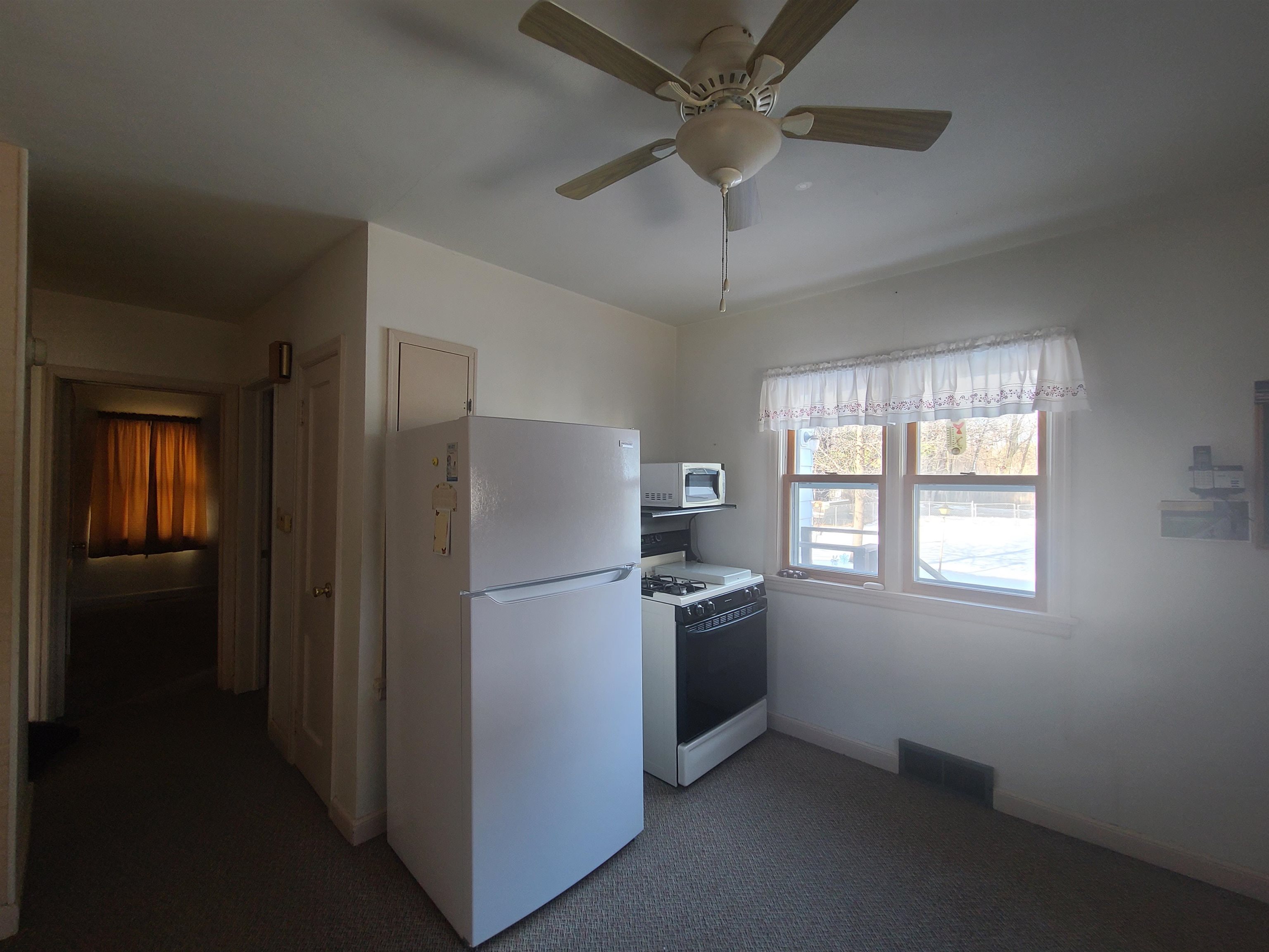 448 WALKER STREET, Stevens Point, Wisconsin 54481, 3 Bedrooms Bedrooms, ,1 BathroomBathrooms,Residential,For Sale,448 WALKER STREET,22600100