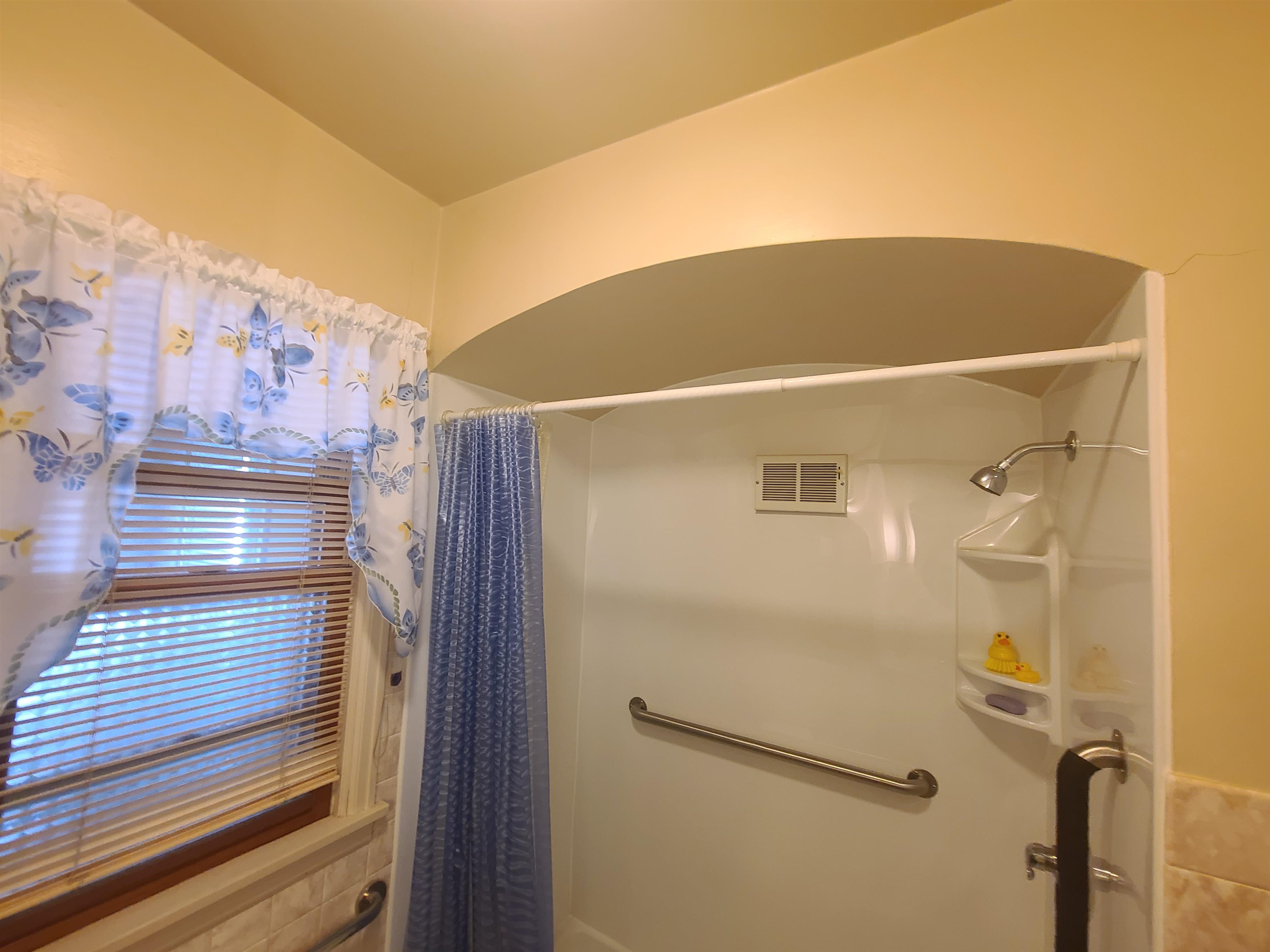 448 WALKER STREET, Stevens Point, Wisconsin 54481, 3 Bedrooms Bedrooms, ,1 BathroomBathrooms,Residential,For Sale,448 WALKER STREET,22600100