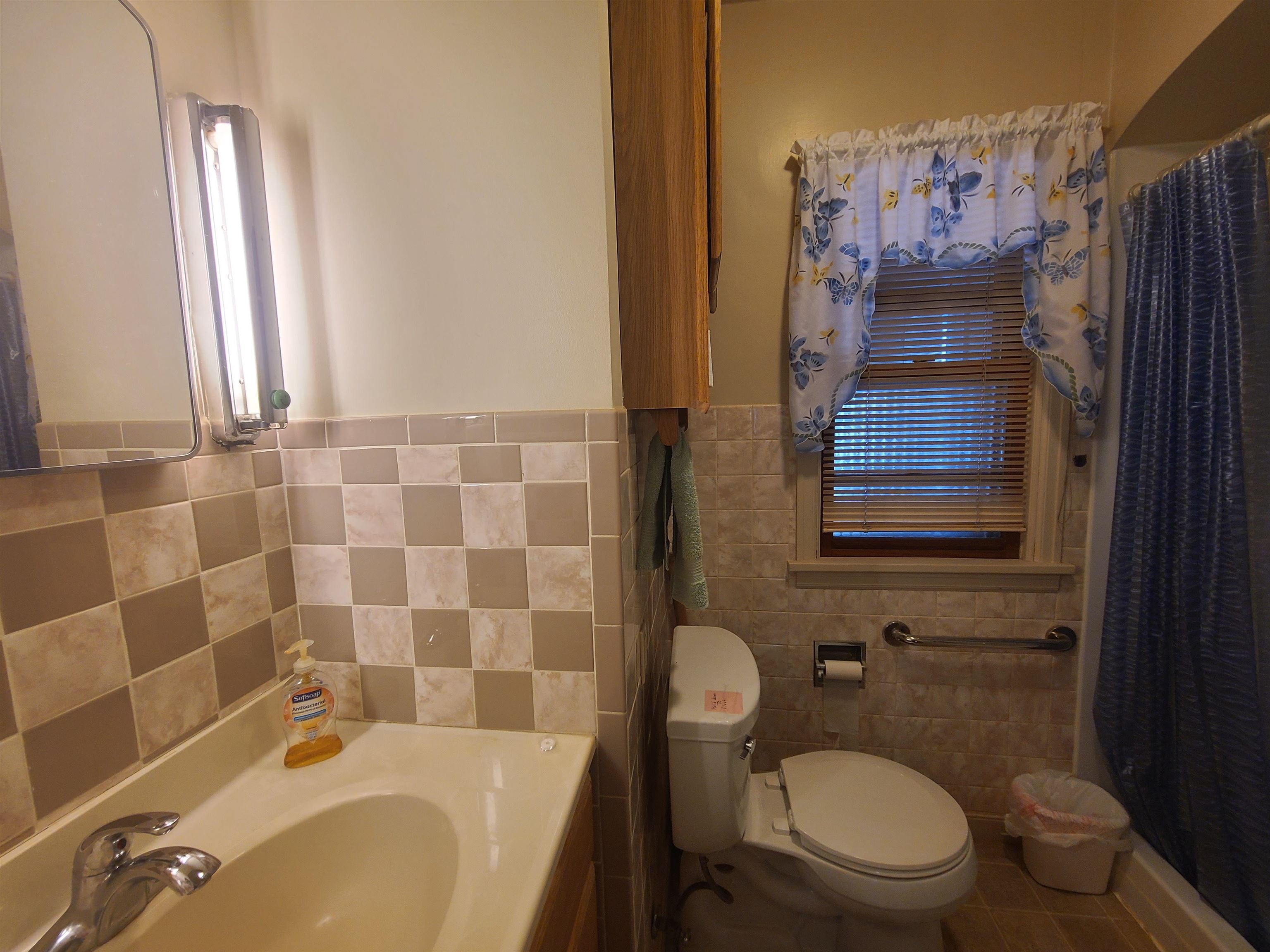 448 WALKER STREET, Stevens Point, Wisconsin 54481, 3 Bedrooms Bedrooms, ,1 BathroomBathrooms,Residential,For Sale,448 WALKER STREET,22600100