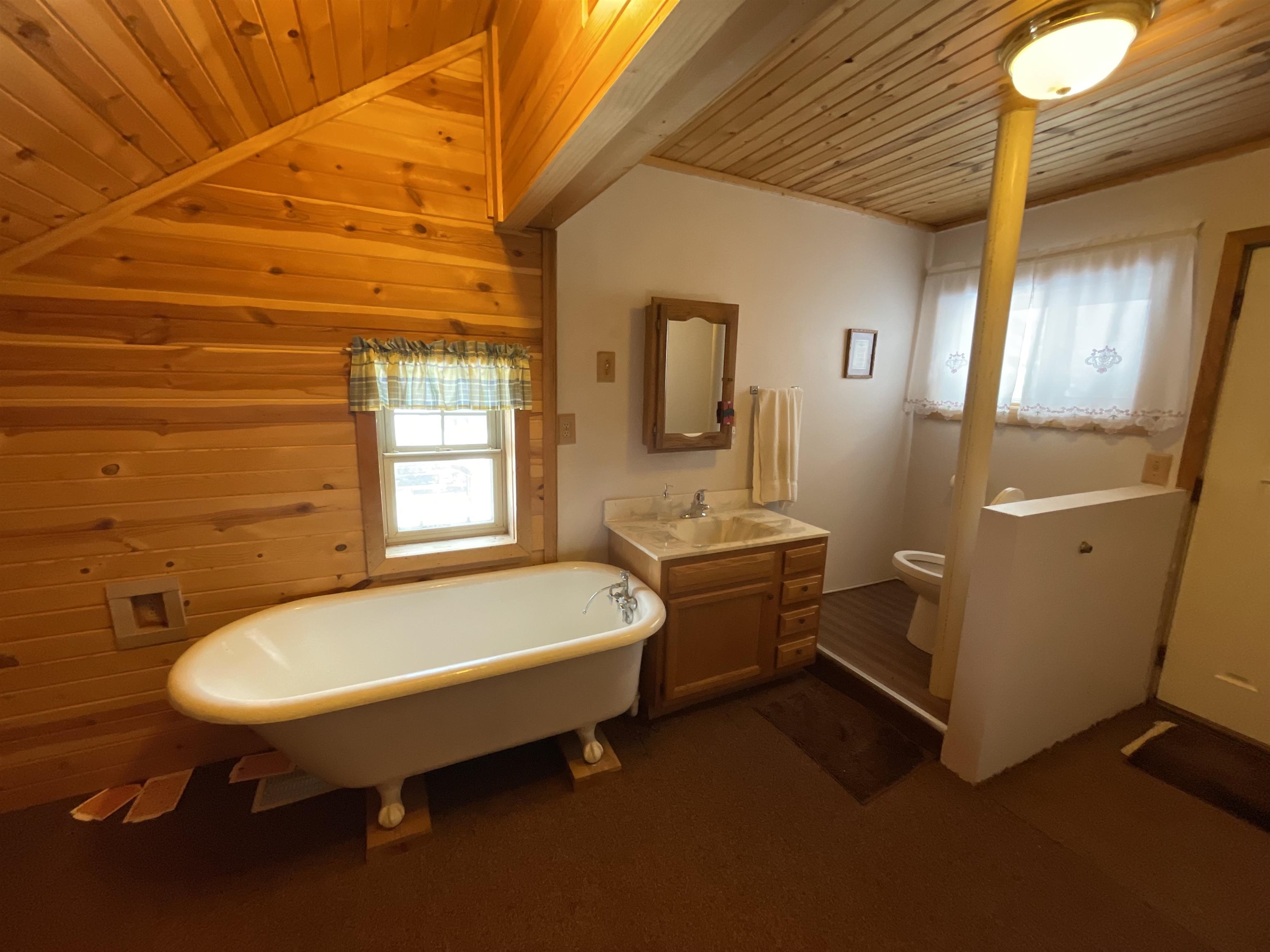 6854 N ZETT ROAD, LORETTA, Wisconsin 54896, 3 Bedrooms Bedrooms, ,2 BathroomsBathrooms,Residential,For Sale,6854 N ZETT ROAD,22600102