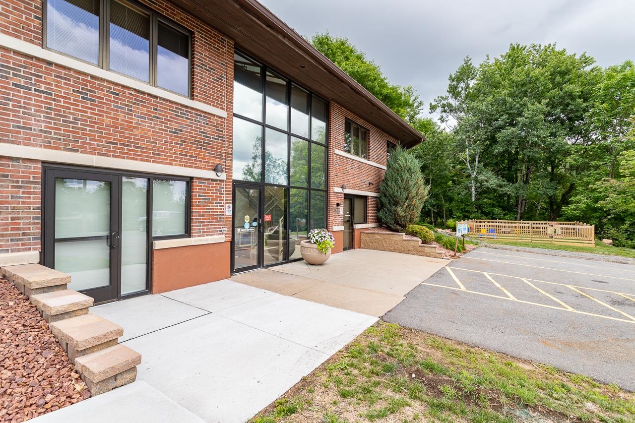 520 N 28TH AVENUE, Wausau, Wisconsin 54401, ,Commercial/industrial,For Sale,520 N 28TH AVENUE,22600107