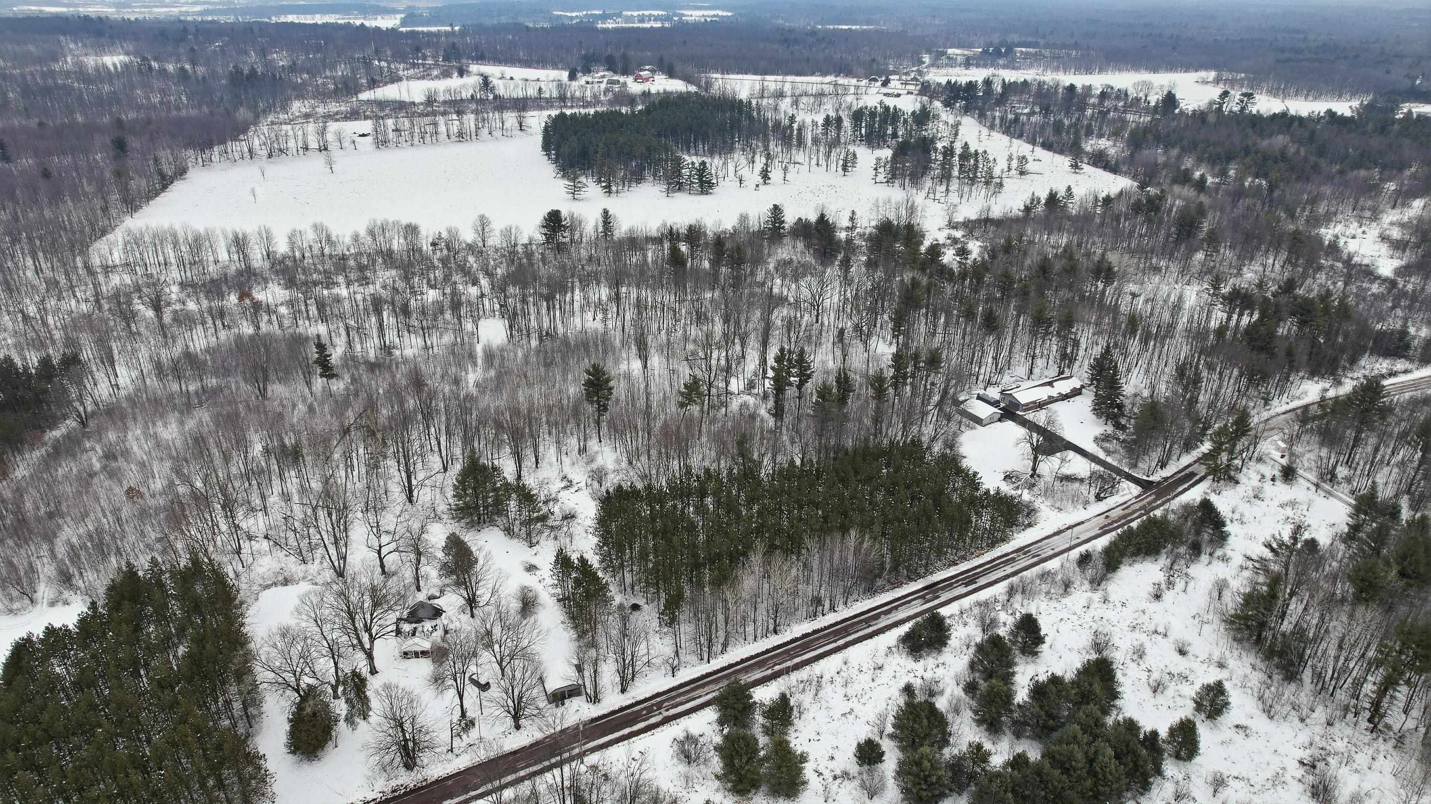 10 acres LINWOOD DRIVE, Stevens Point, Wisconsin 54481, ,Land,For Sale,10 acres LINWOOD DRIVE,22600120