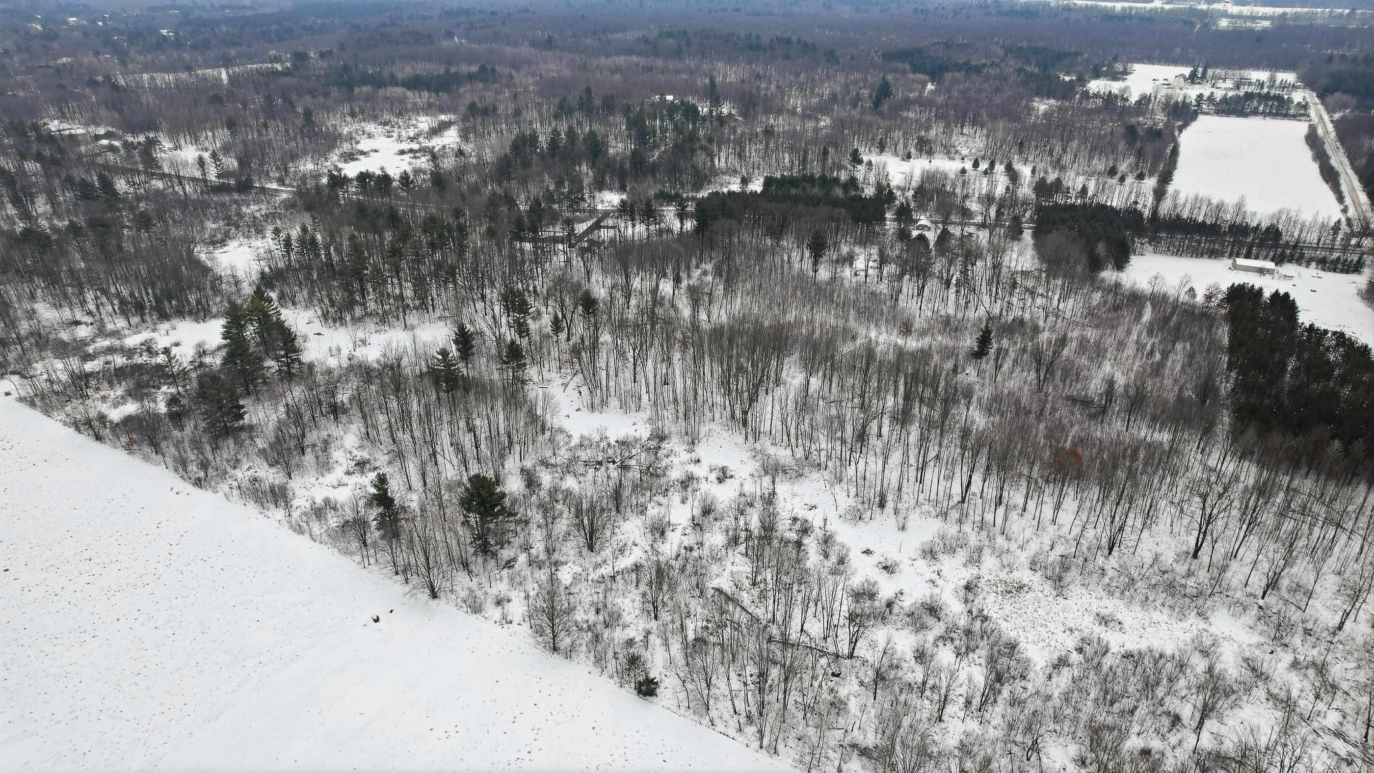 10 acres LINWOOD DRIVE, Stevens Point, Wisconsin 54481, ,Land,For Sale,10 acres LINWOOD DRIVE,22600120