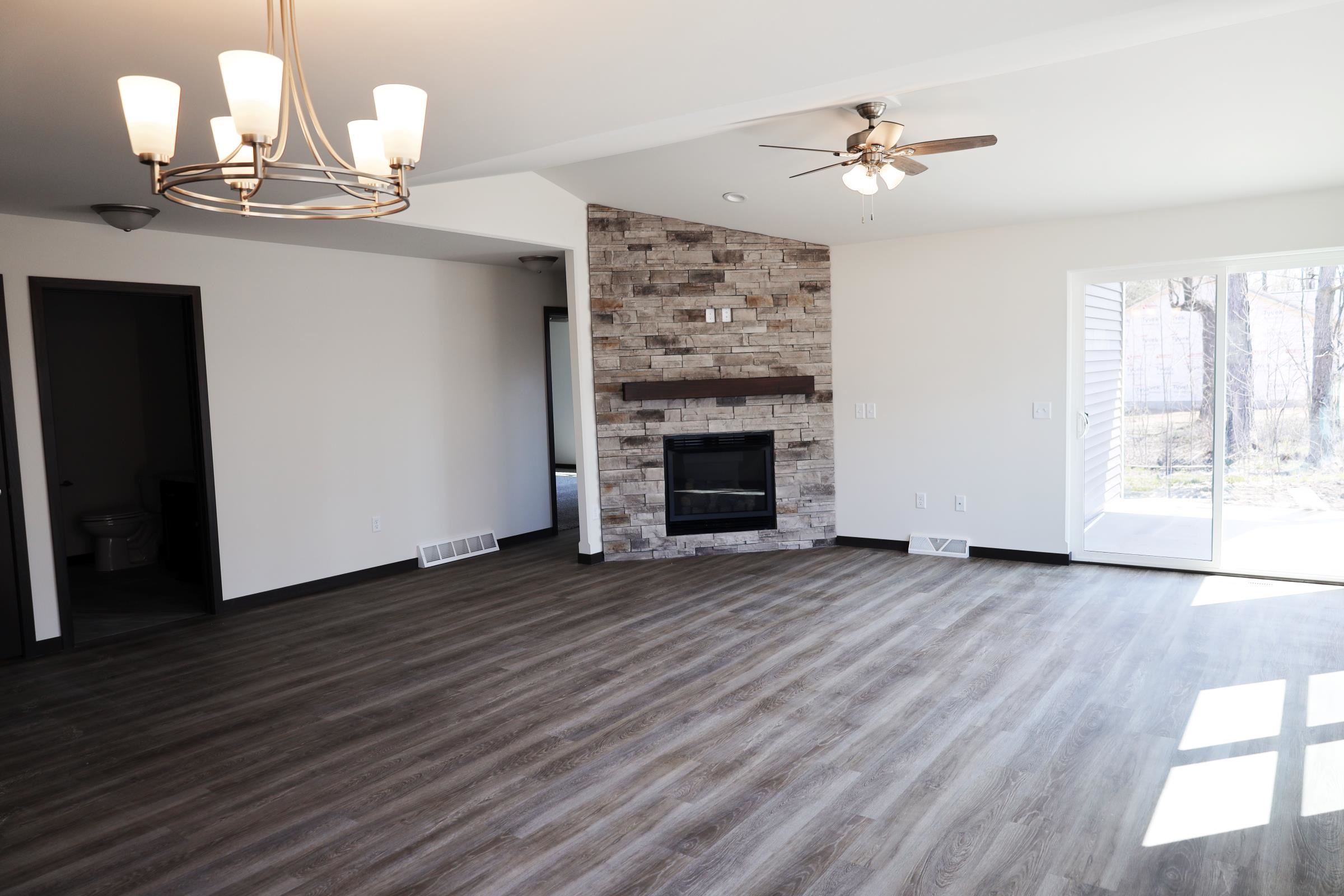 750 MORNING STAR LANE, Plover, Wisconsin 54467, 2 Bedrooms Bedrooms, ,2 BathroomsBathrooms,Residential,For Sale,750 MORNING STAR LANE,22600130