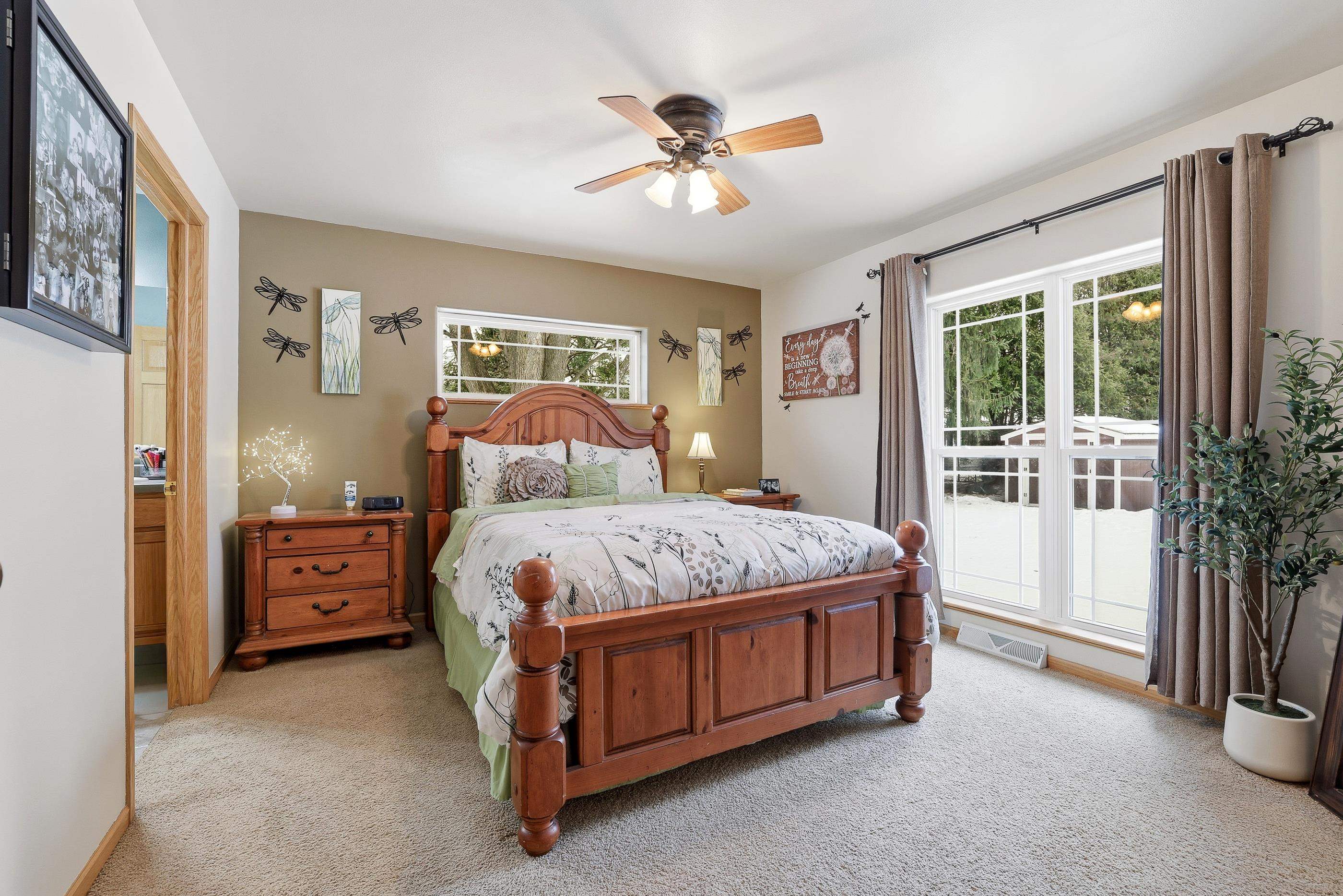 3248 LINDBERGH AVENUE, Stevens Point, Wisconsin 54481, 4 Bedrooms Bedrooms, ,3 BathroomsBathrooms,Residential,For Sale,3248 LINDBERGH AVENUE,22600146