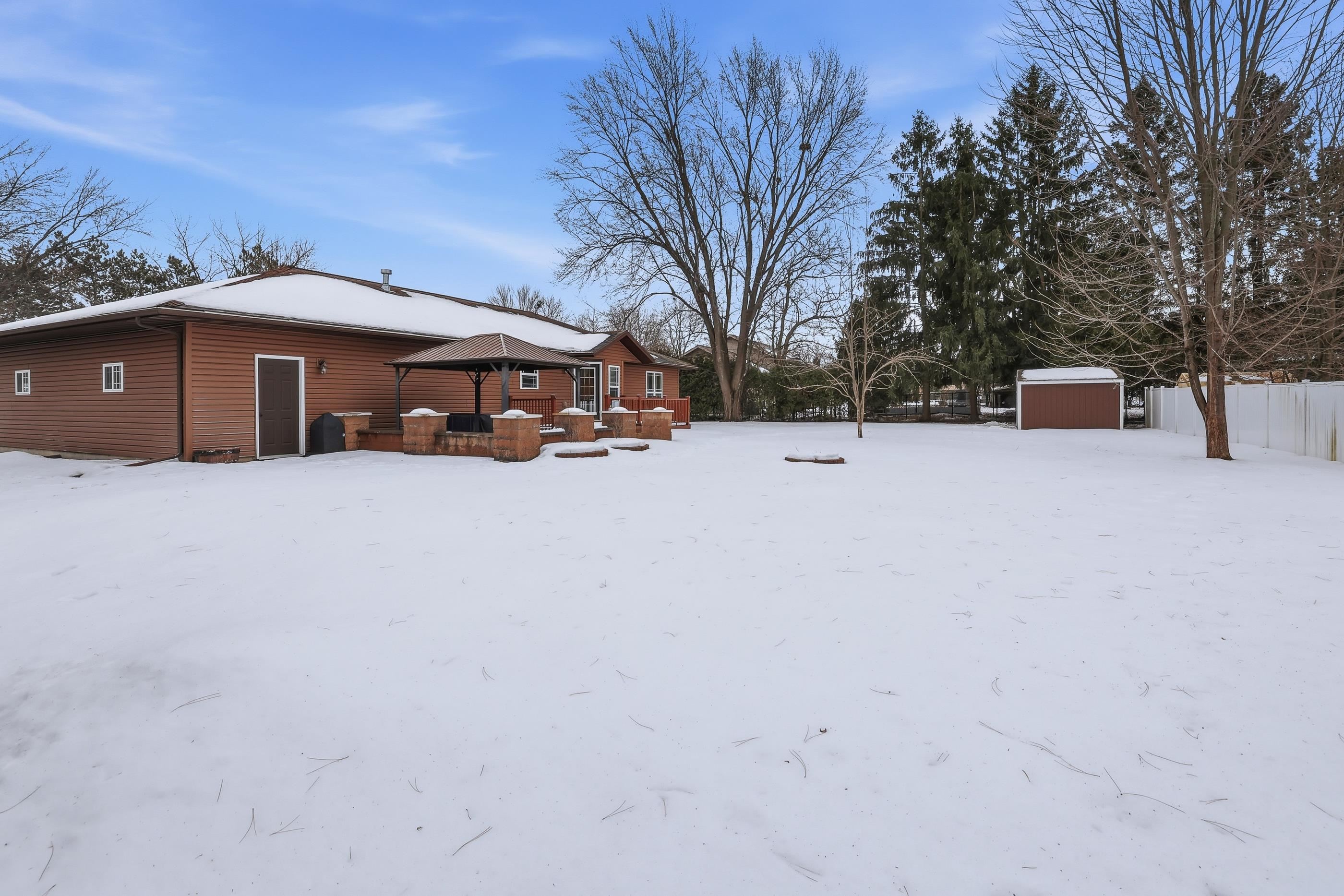 3248 LINDBERGH AVENUE, Stevens Point, Wisconsin 54481, 4 Bedrooms Bedrooms, ,3 BathroomsBathrooms,Residential,For Sale,3248 LINDBERGH AVENUE,22600146