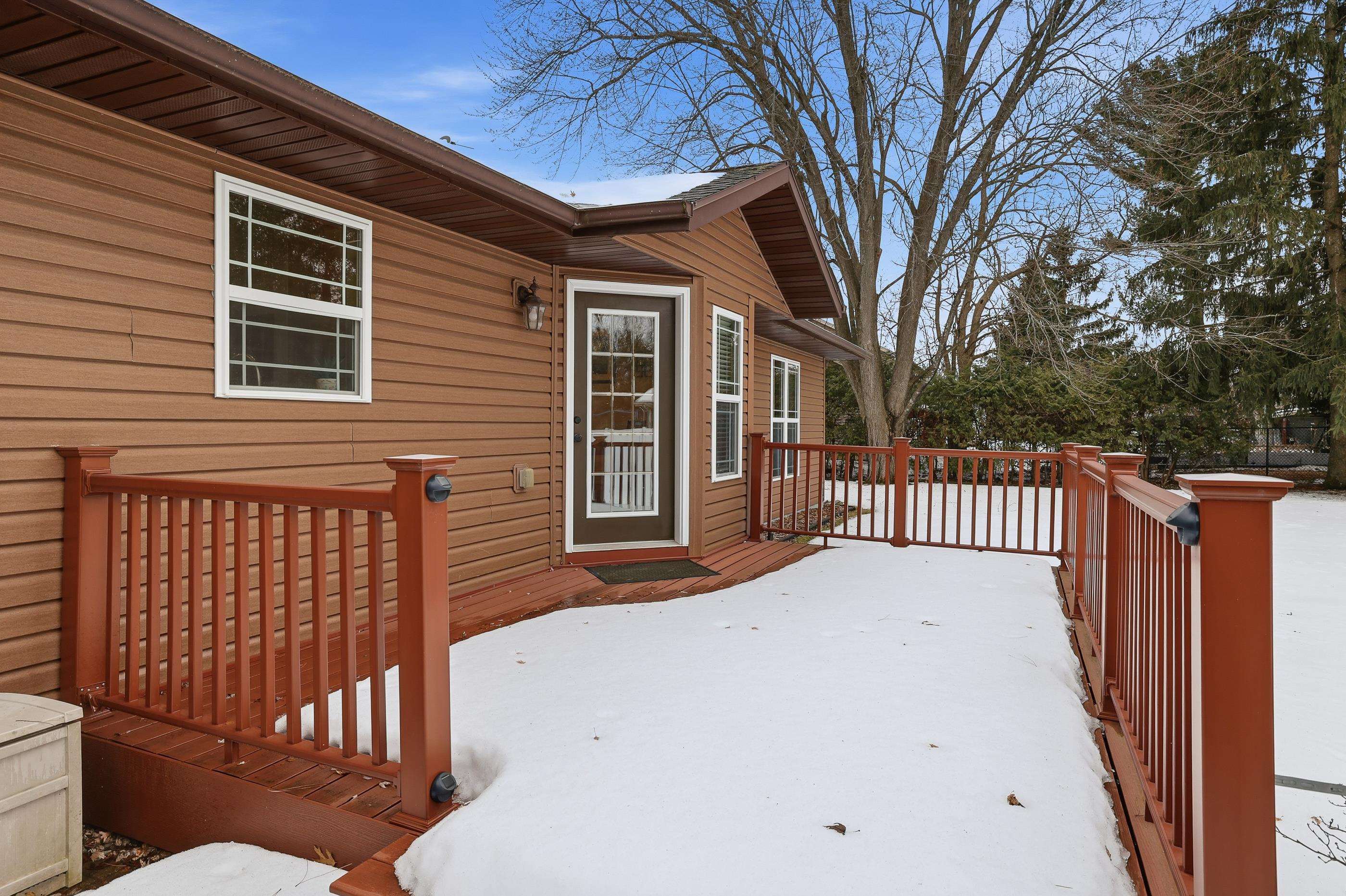 3248 LINDBERGH AVENUE, Stevens Point, Wisconsin 54481, 4 Bedrooms Bedrooms, ,3 BathroomsBathrooms,Residential,For Sale,3248 LINDBERGH AVENUE,22600146