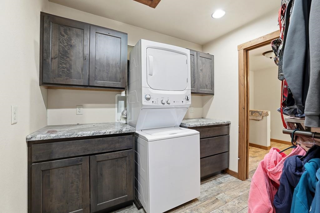 201700 SAINT JOHNS ROAD, Mosinee, Wisconsin 54455, ,Commercial/industrial,For Sale,201700 SAINT JOHNS ROAD,22600154