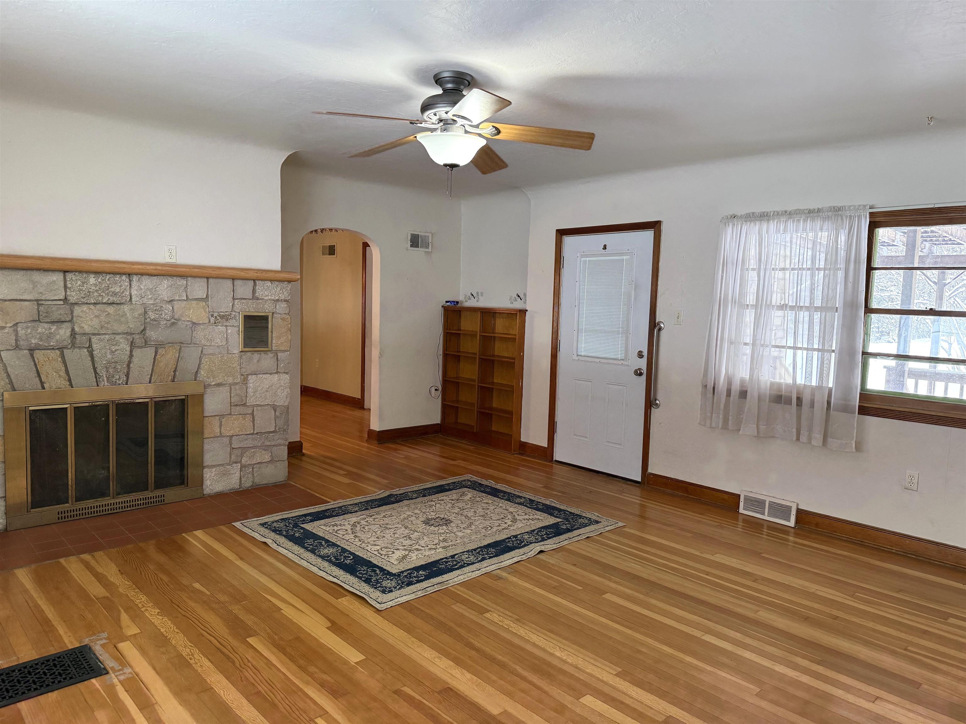 7892 OLD 101 ROAD, Armstrong Creek, Wisconsin 54103, 4 Bedrooms Bedrooms, ,1 BathroomBathrooms,Residential,For Sale,7892 OLD 101 ROAD,22600179