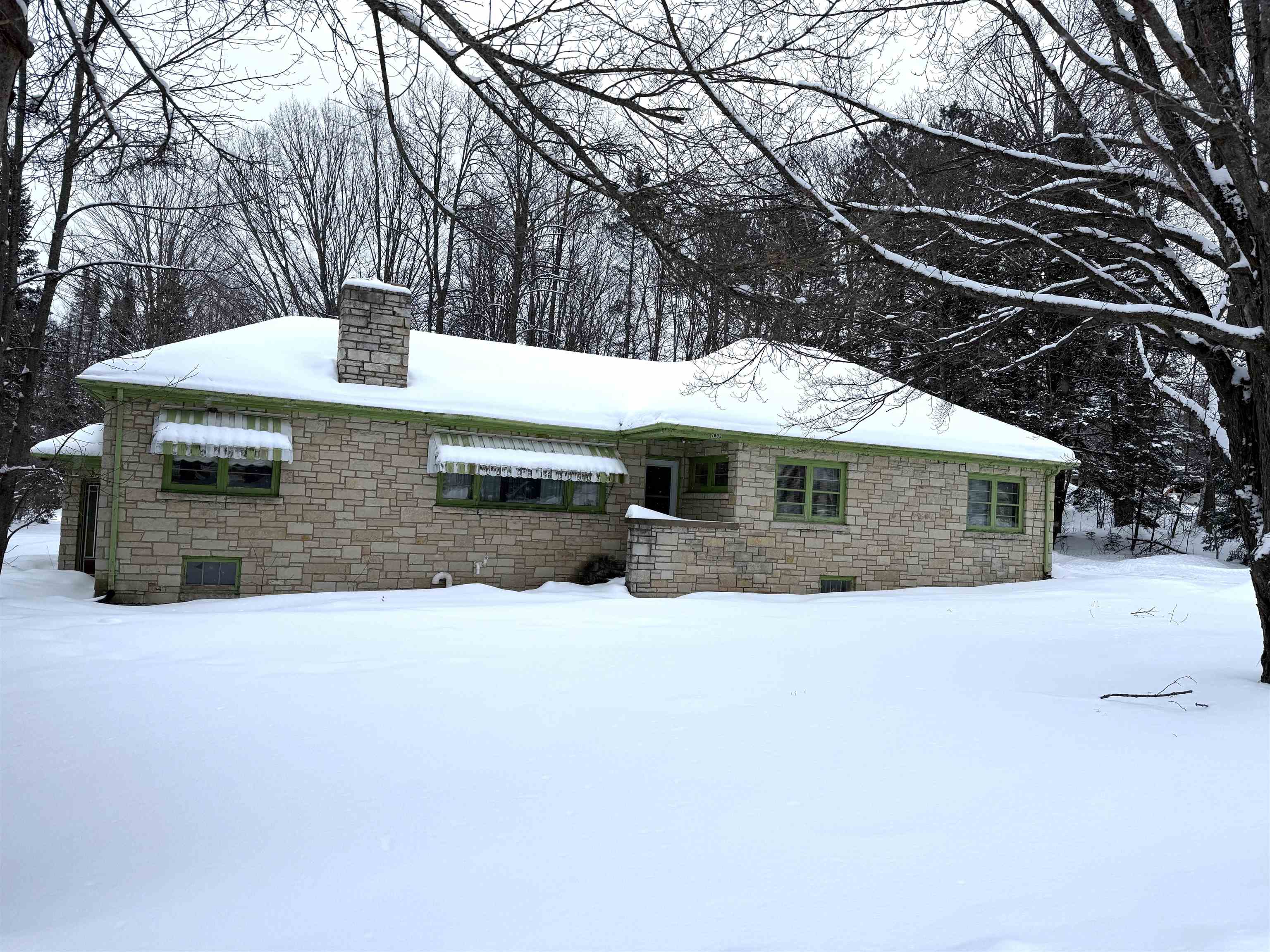 7892 OLD 101 ROAD, Armstrong Creek, Wisconsin 54103, 4 Bedrooms Bedrooms, ,1 BathroomBathrooms,Residential,For Sale,7892 OLD 101 ROAD,22600179
