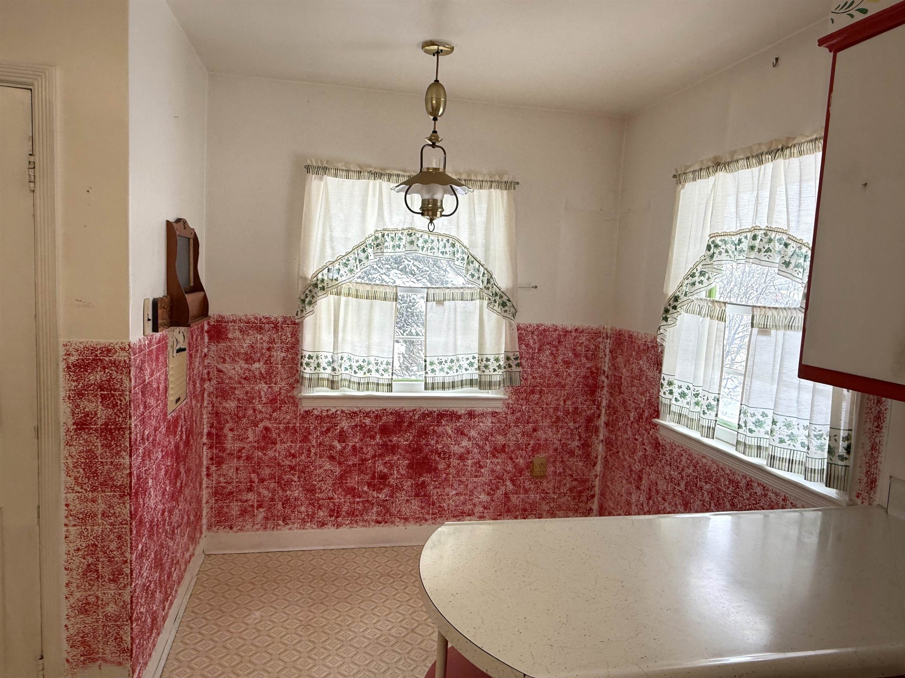 7892 OLD 101 ROAD, Armstrong Creek, Wisconsin 54103, 4 Bedrooms Bedrooms, ,1 BathroomBathrooms,Residential,For Sale,7892 OLD 101 ROAD,22600179