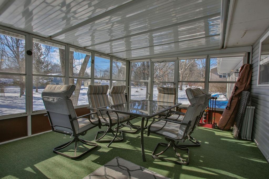 703 LAWRENCE AVENUE, Rothschild, Wisconsin 54474, 4 Bedrooms Bedrooms, ,2 BathroomsBathrooms,Residential,For Sale,703 LAWRENCE AVENUE,22600217