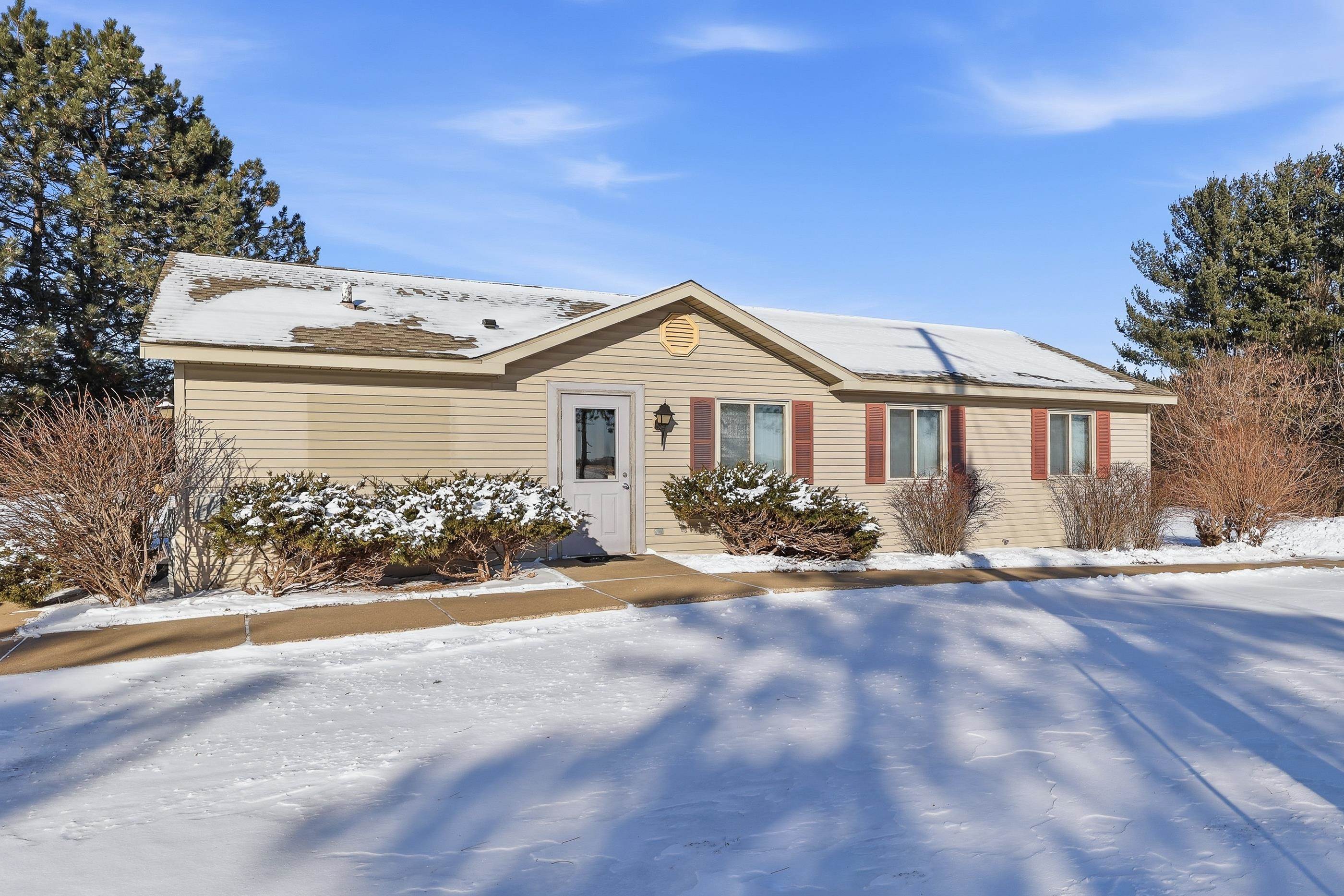 5500 PRAIRIE DRIVE, Plover, Wisconsin 54467, ,Commercial/industrial,For Sale,5500 PRAIRIE DRIVE,22600222