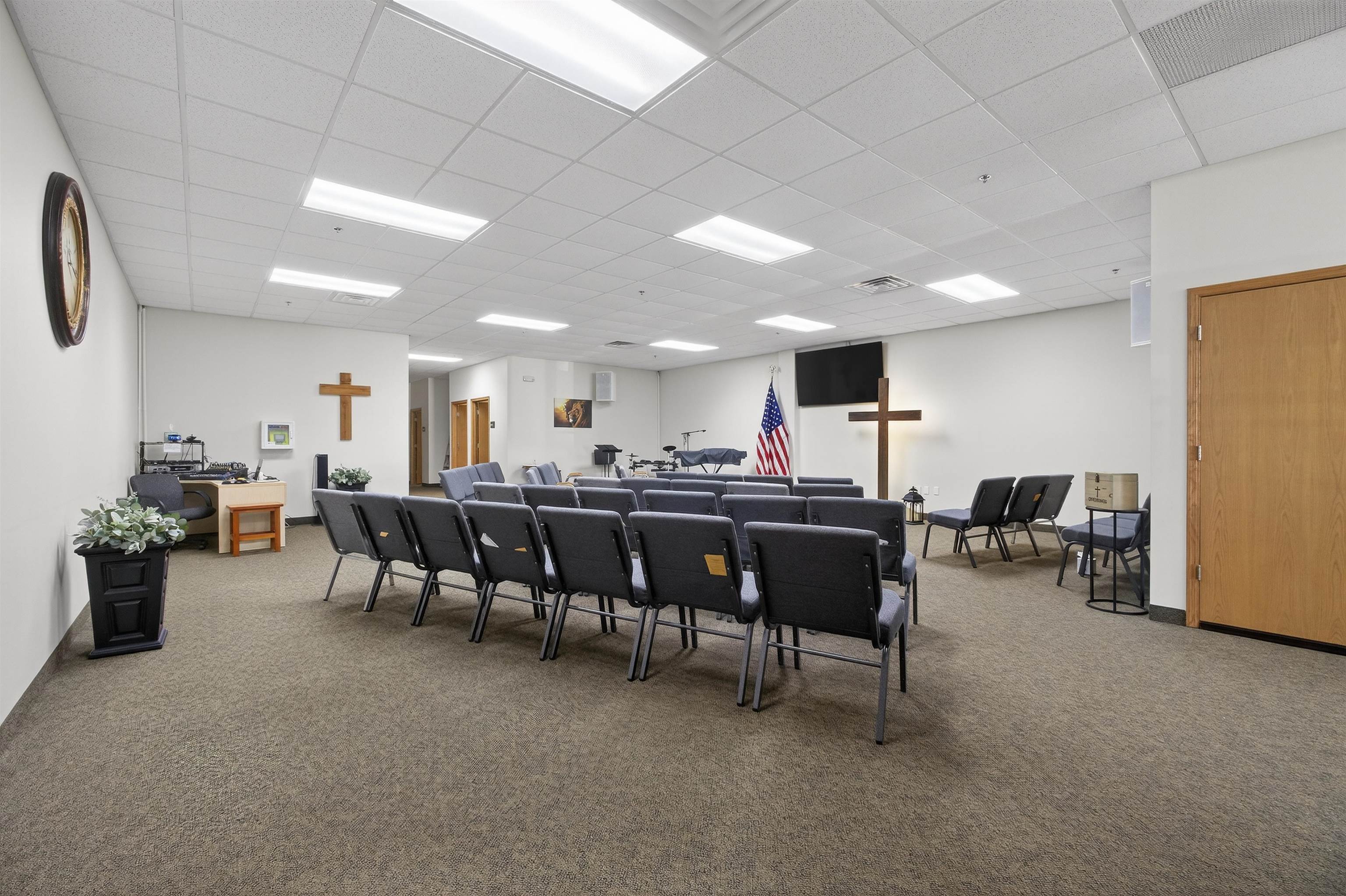 1000 RIVERVIEW EXPRESSWAY, Wisconsin Rapids, Wisconsin 54494, ,Commercial/industrial,For Rent,1000 RIVERVIEW EXPRESSWAY,22600241