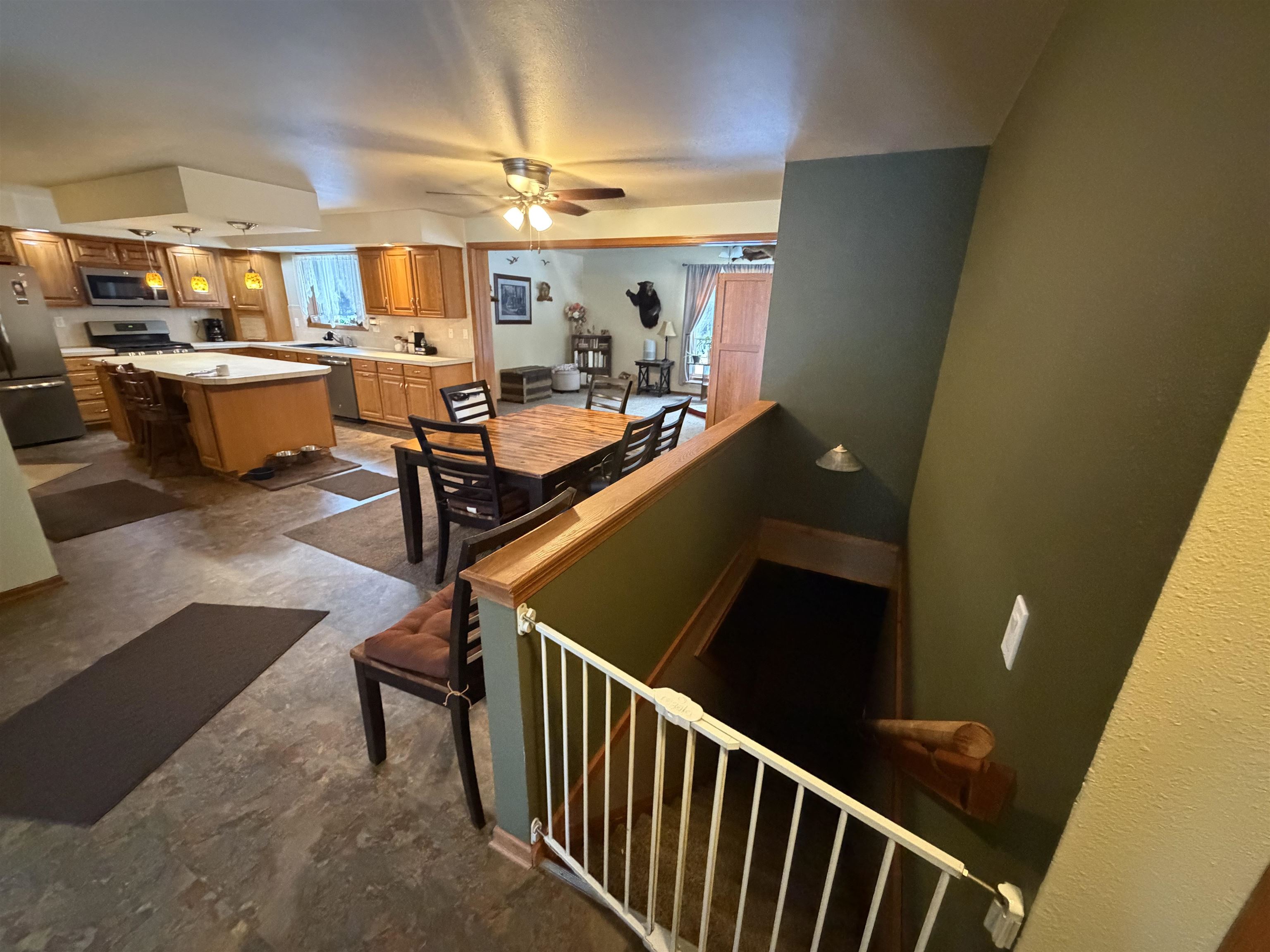 W8135 SAND ROAD, Neillsville, Wisconsin 54456, 3 Bedrooms Bedrooms, ,3 BathroomsBathrooms,Residential,For Sale,W8135 SAND ROAD,22600277