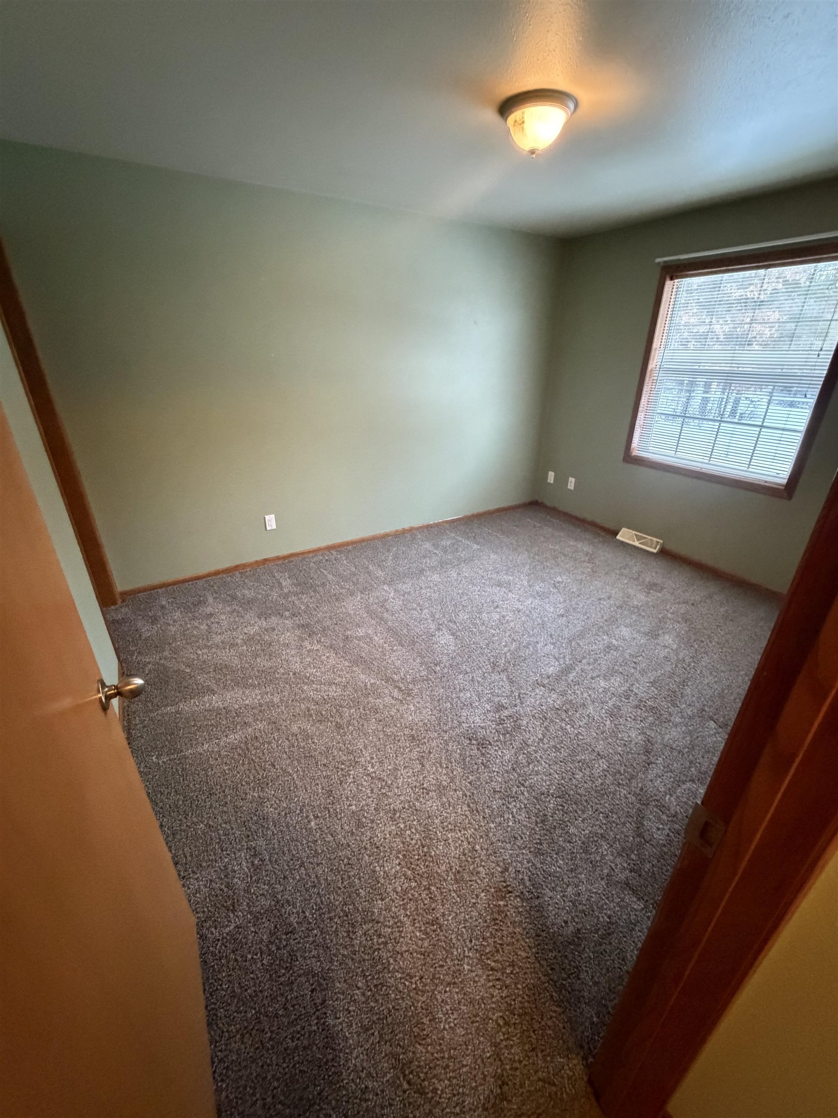 W8135 SAND ROAD, Neillsville, Wisconsin 54456, 3 Bedrooms Bedrooms, ,3 BathroomsBathrooms,Residential,For Sale,W8135 SAND ROAD,22600277