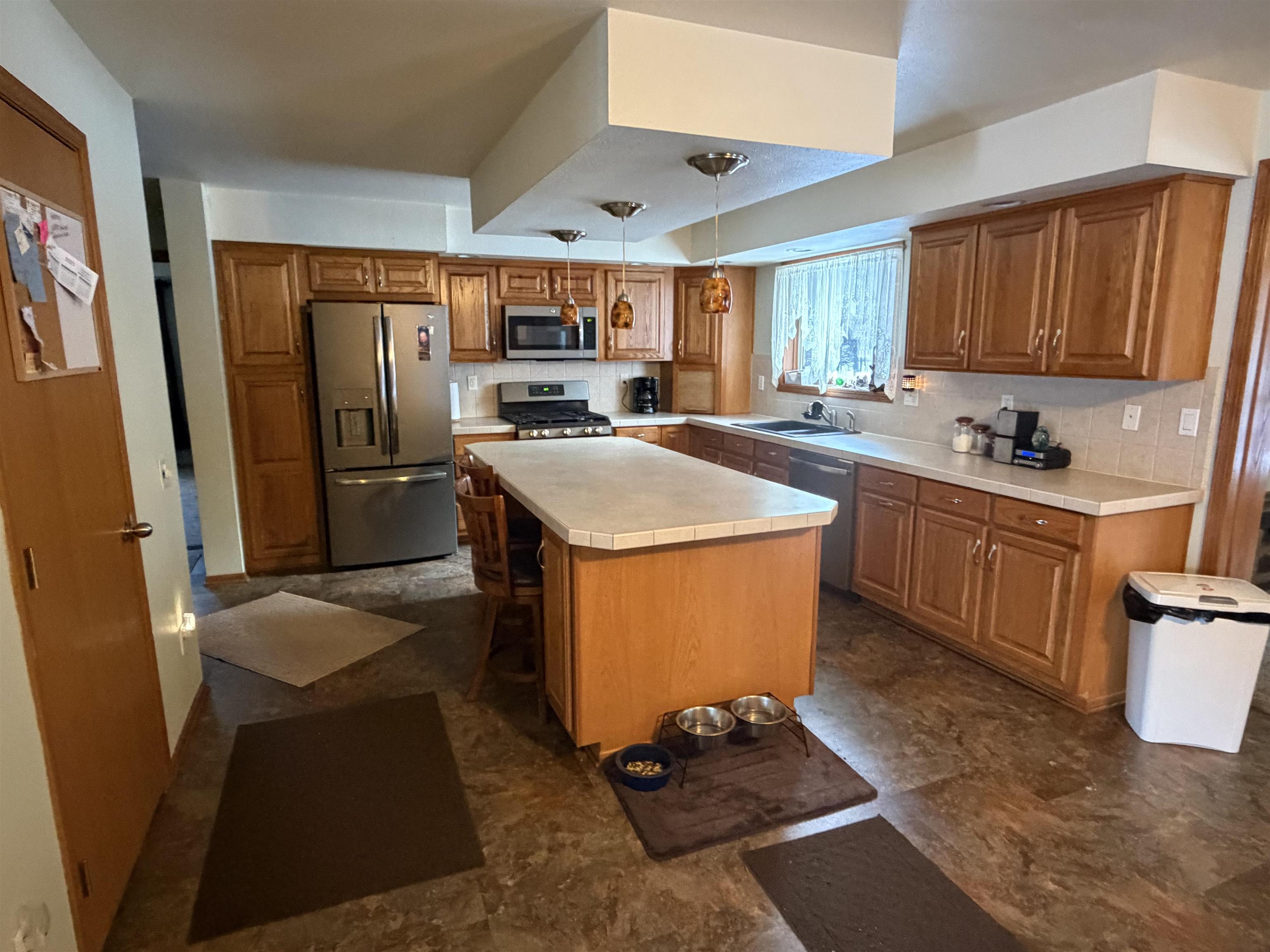 W8135 SAND ROAD, Neillsville, Wisconsin 54456, 3 Bedrooms Bedrooms, ,3 BathroomsBathrooms,Residential,For Sale,W8135 SAND ROAD,22600277