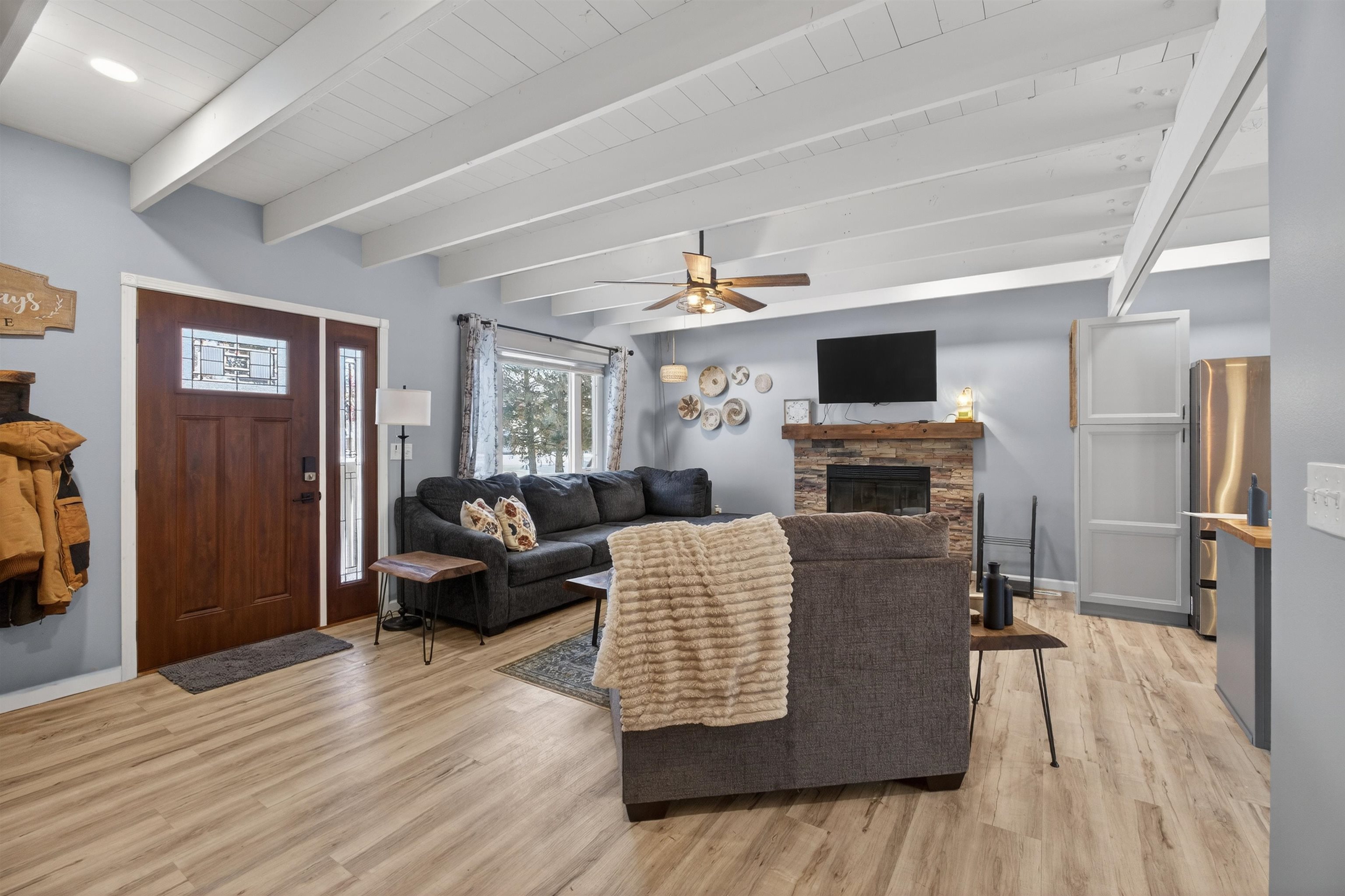 111 GLENDALE LANE, Nekoosa, Wisconsin 54457, 3 Bedrooms Bedrooms, ,2 BathroomsBathrooms,Residential,For Sale,111 GLENDALE LANE,22600279