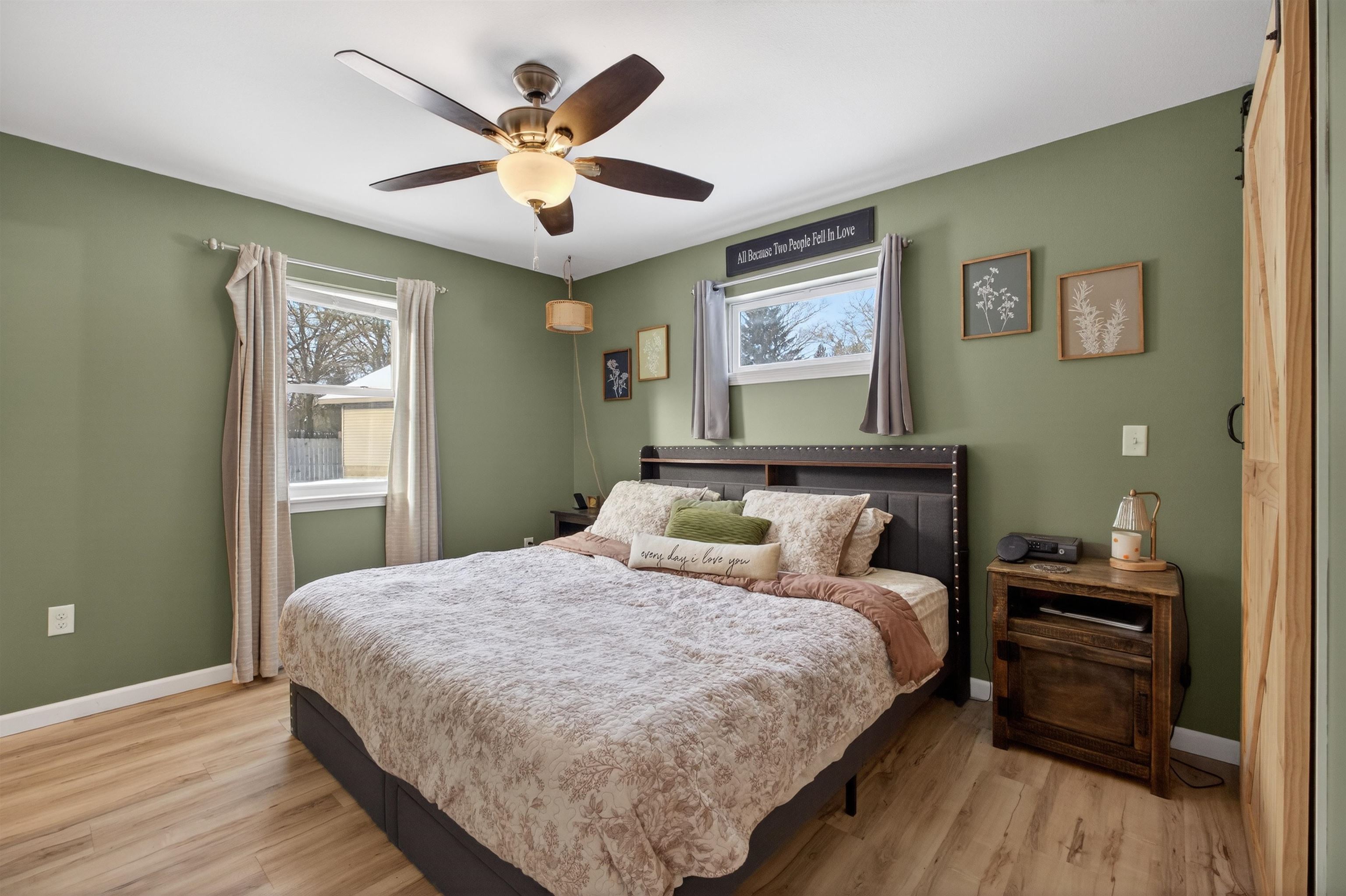 111 GLENDALE LANE, Nekoosa, Wisconsin 54457, 3 Bedrooms Bedrooms, ,2 BathroomsBathrooms,Residential,For Sale,111 GLENDALE LANE,22600279