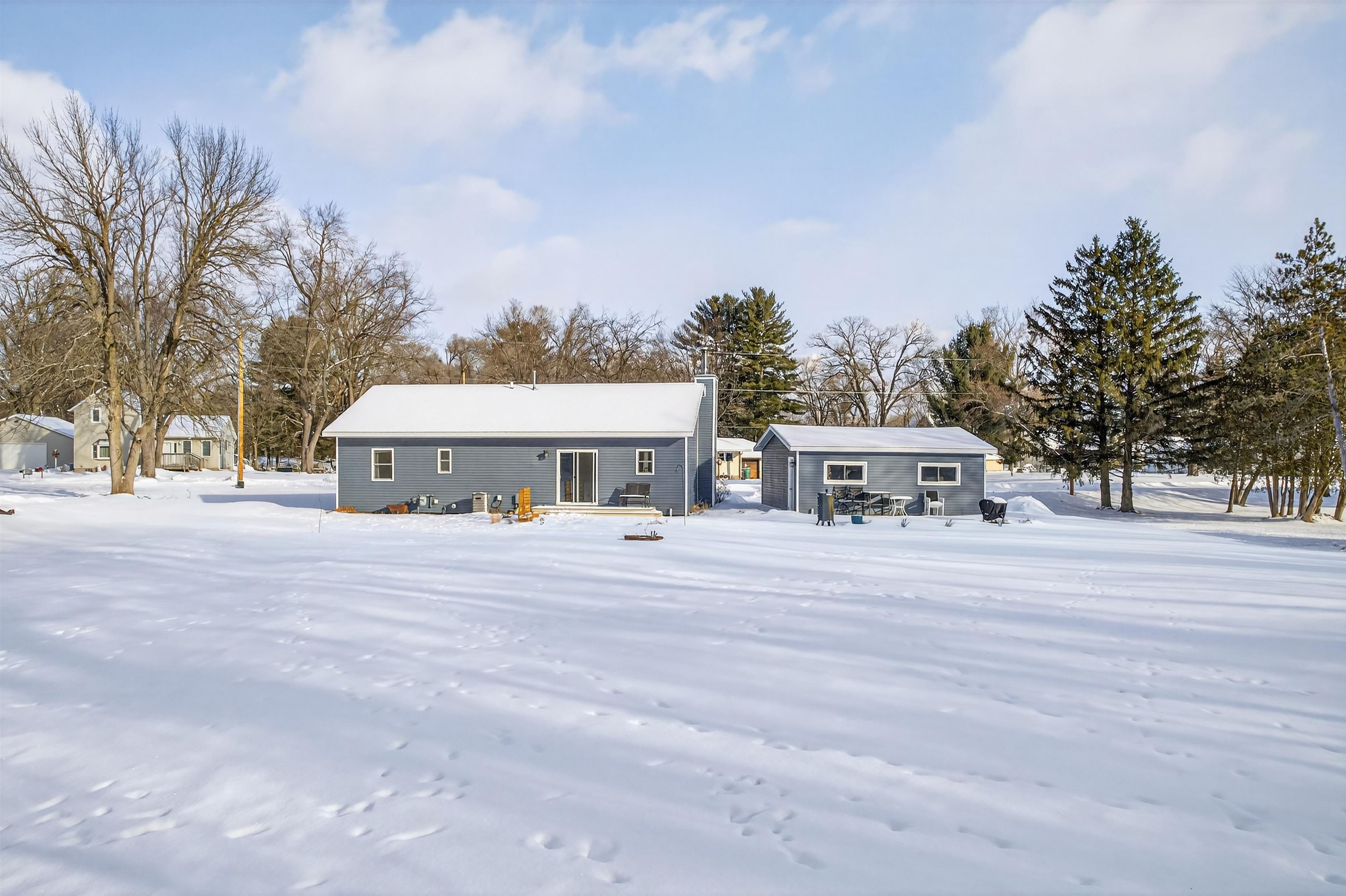 111 GLENDALE LANE, Nekoosa, Wisconsin 54457, 3 Bedrooms Bedrooms, ,2 BathroomsBathrooms,Residential,For Sale,111 GLENDALE LANE,22600279