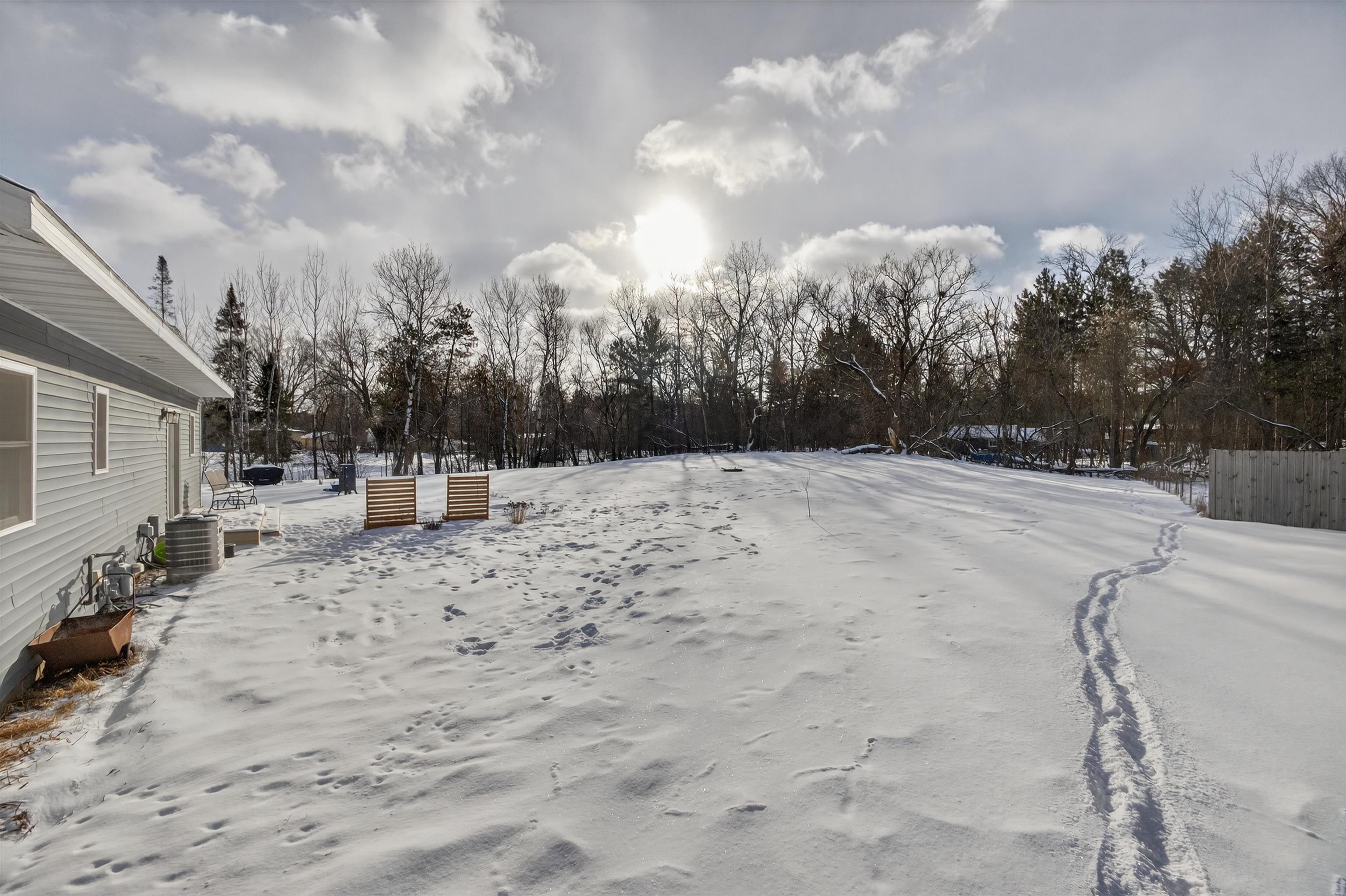 111 GLENDALE LANE, Nekoosa, Wisconsin 54457, 3 Bedrooms Bedrooms, ,2 BathroomsBathrooms,Residential,For Sale,111 GLENDALE LANE,22600279