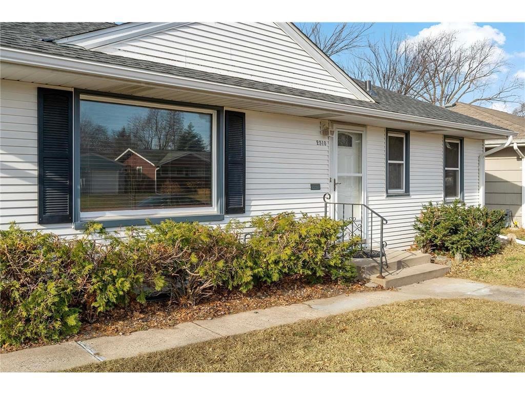 2510 Yukon Avenue, Other, Minnesota 55426, 3 Bedrooms Bedrooms, ,1 BathroomBathrooms,Residential,For Sale,2510 Yukon Avenue,WW6603400