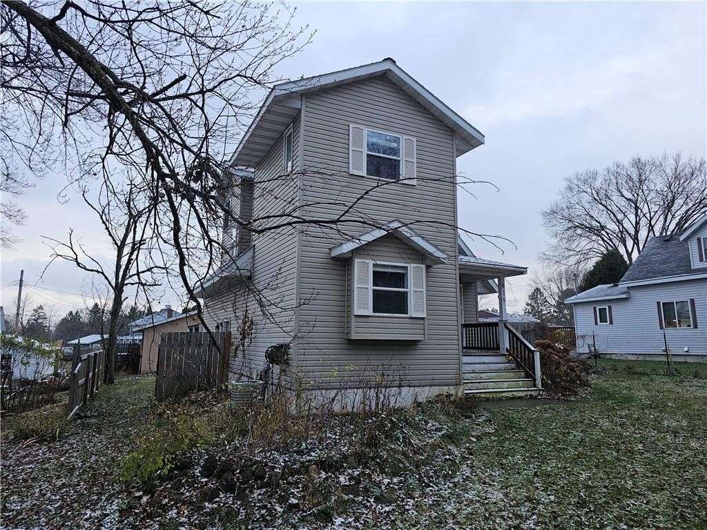 419 Poplar Street, SPOONER, Wisconsin 54801, 3 Bedrooms Bedrooms, ,2 BathroomsBathrooms,Residential,For Sale,419 Poplar Street,WW6634175