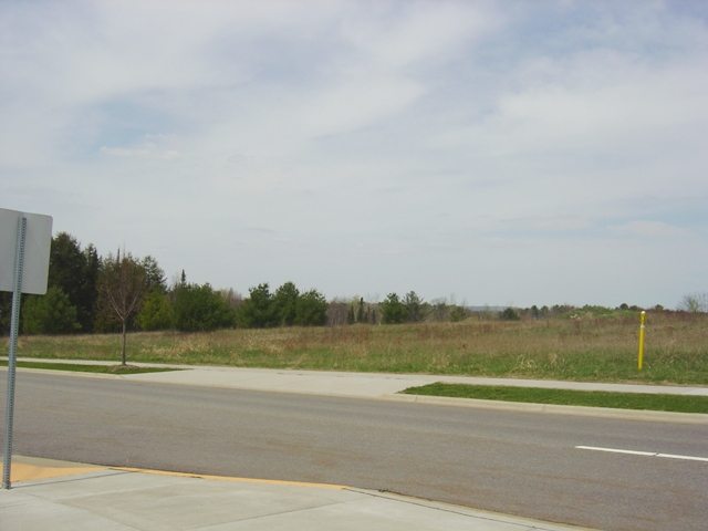000 COMMUNITY CENTER DRIVE, Weston, Wisconsin 54476, ,Land,For Sale,000 COMMUNITY CENTER DRIVE,903556