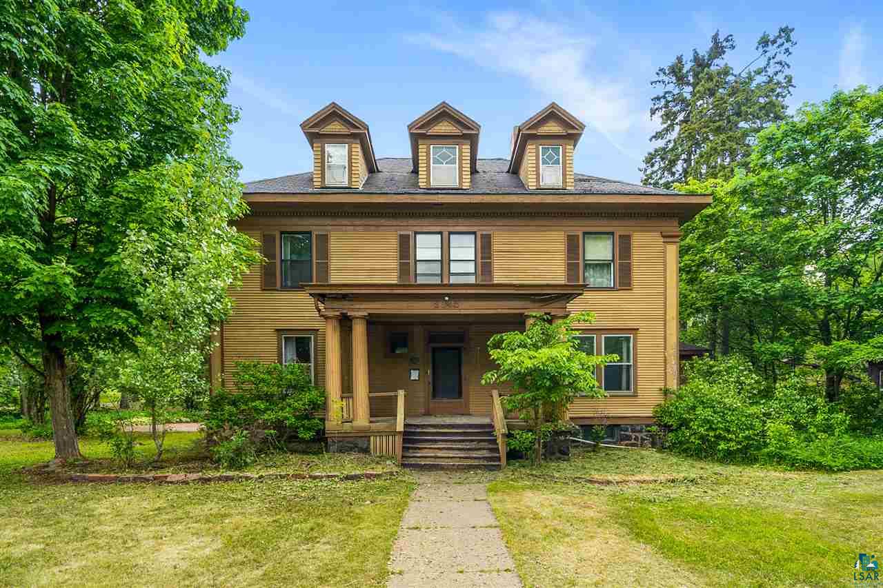 2140 Woodland Ave, Duluth, MN 55803 300,000 Single Family Home