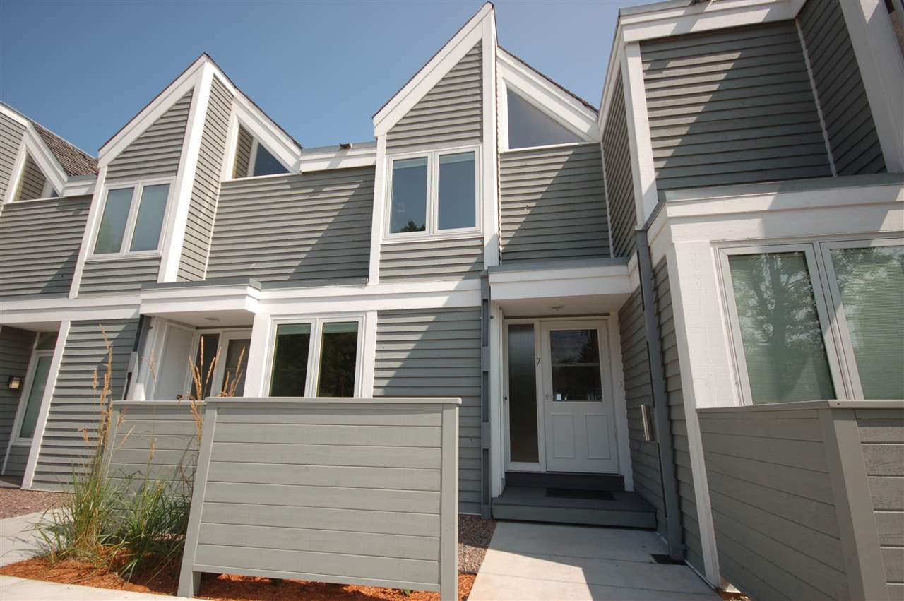 7192 W Highway 61, Tofte, MN 55615 419,900 Condo/Twnhouse/Twin