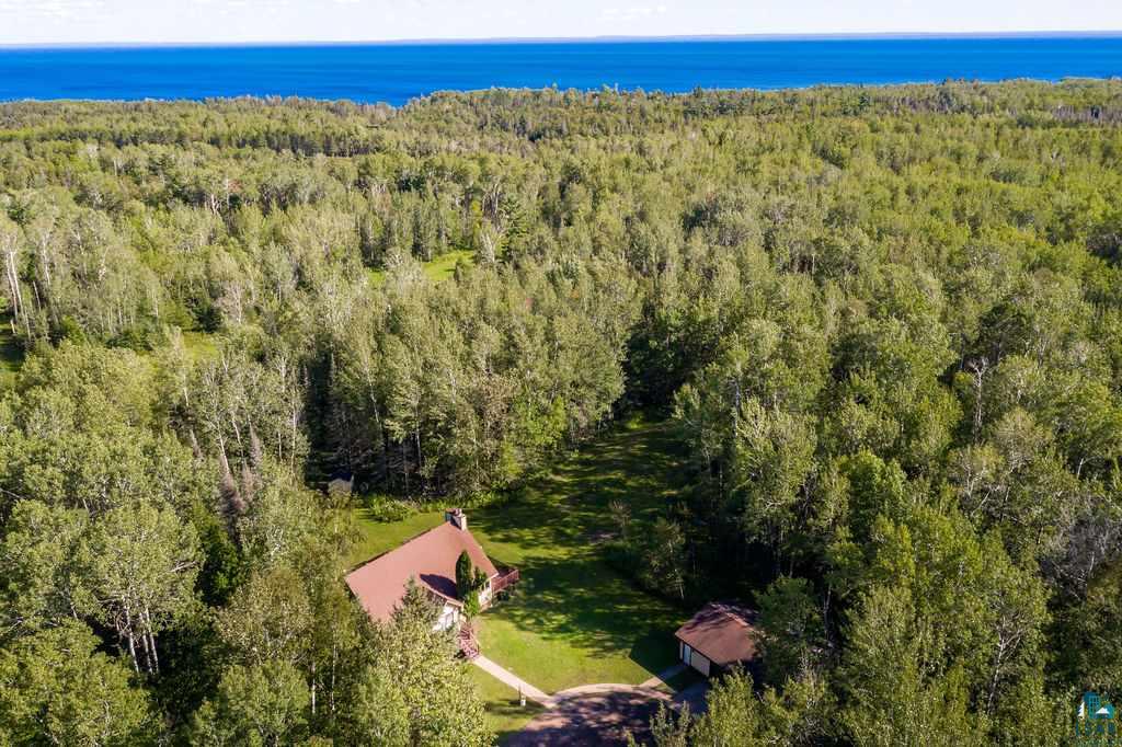 1716 Old North Shore Rd, Duluth, MN 55804 Listing Photo  46