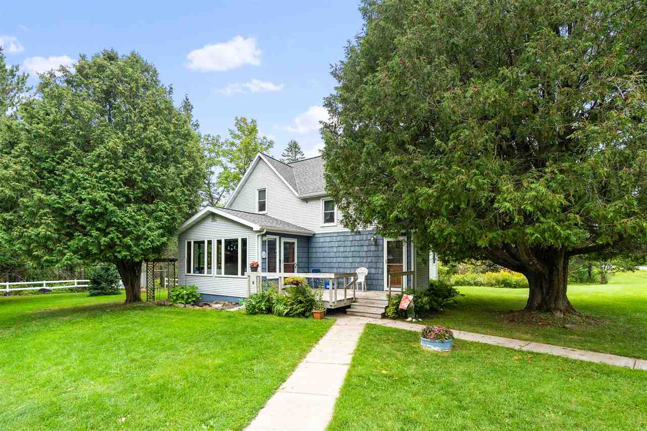 5312 Maple Grove Rd, Hermantown, MN 55811 229,900 Single Family Sold