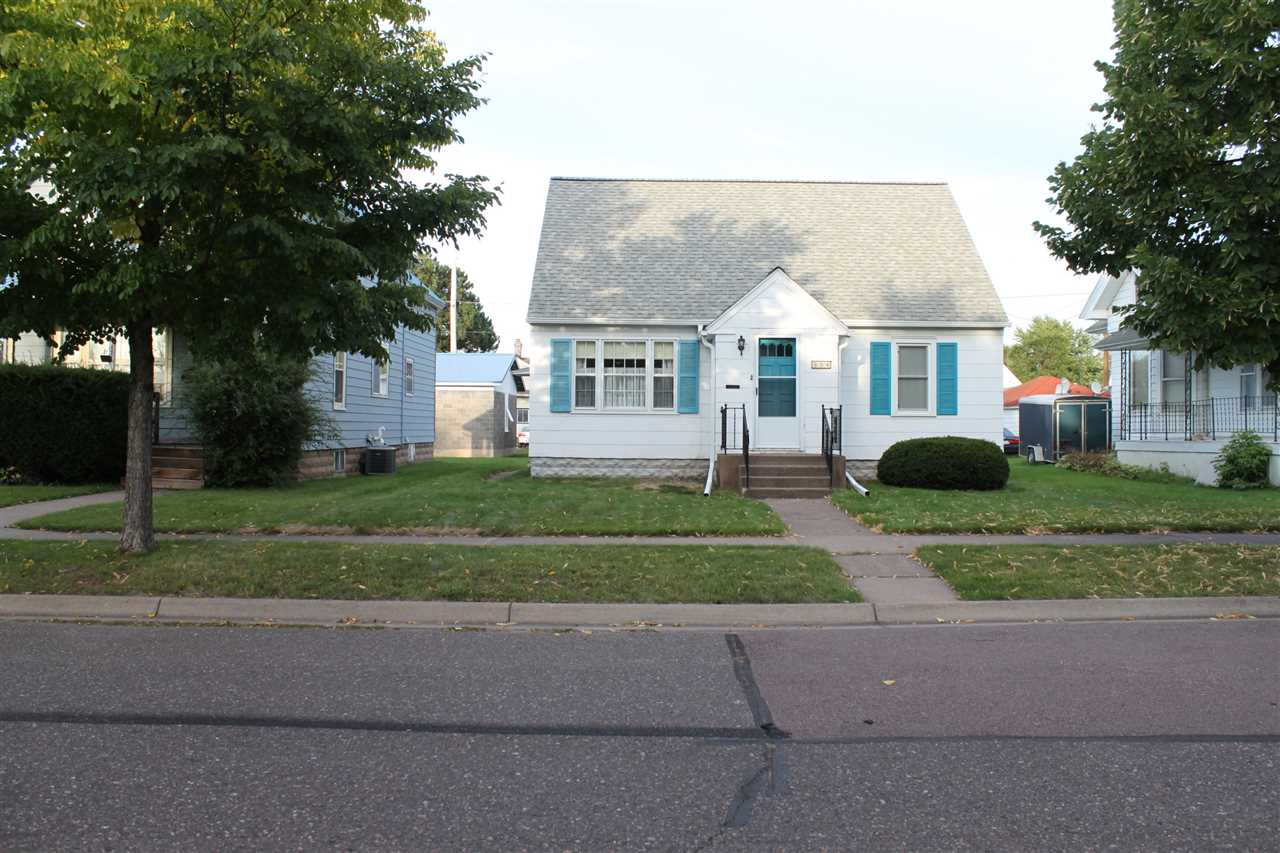 804 3rd Ave E, Ashland, WI 54806 125,000 Single Family Sold