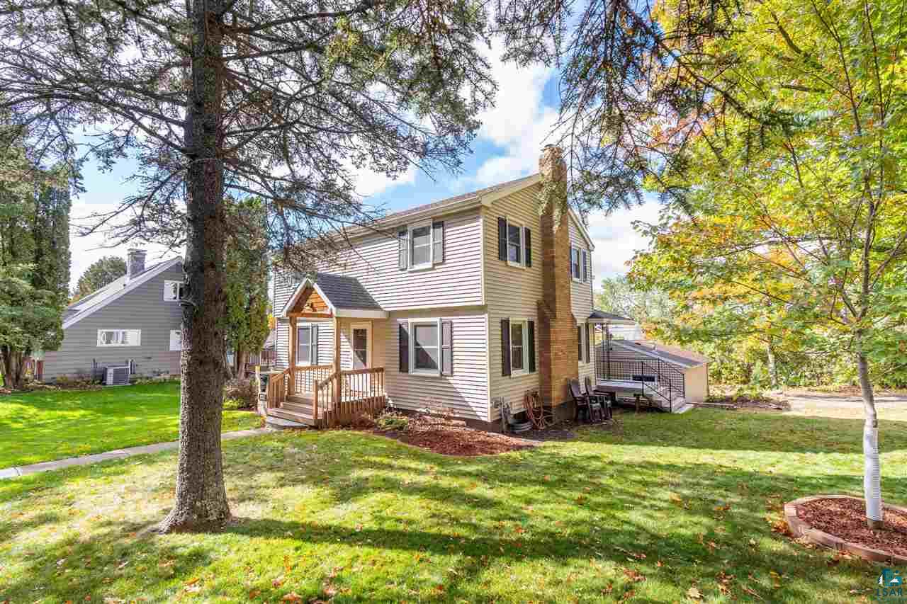 2233 Sussex Ave, Duluth, MN 55803 Listing Photo  1