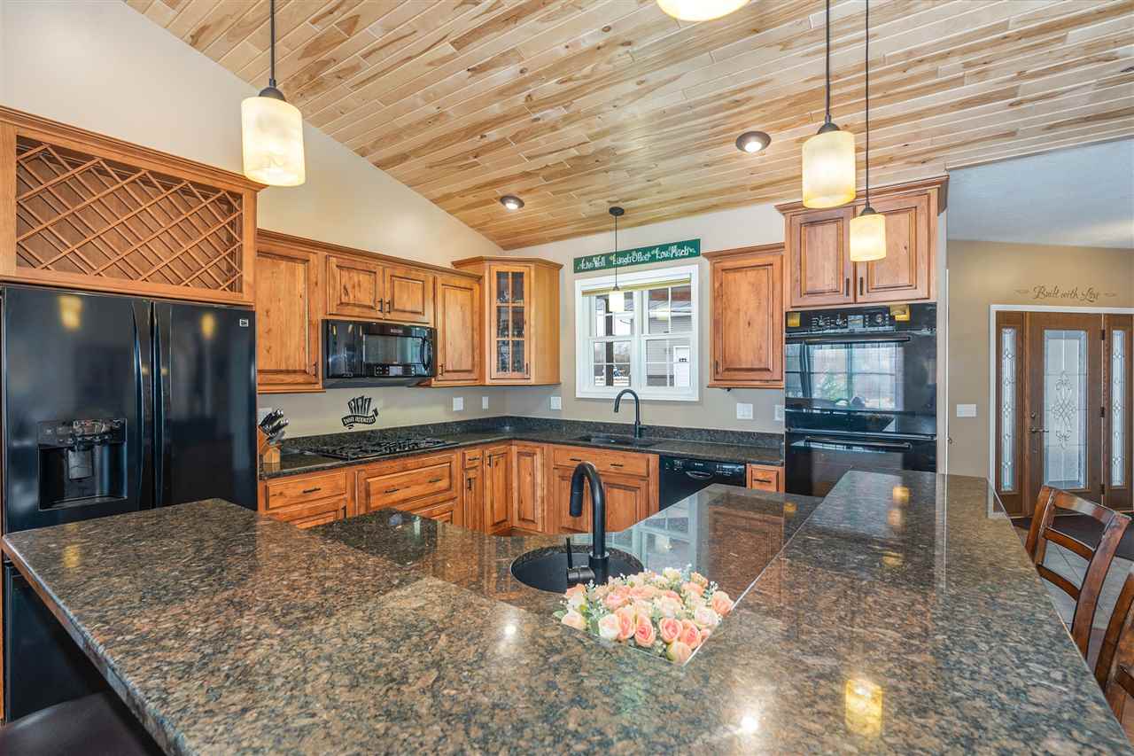 134 W Harney Rd, Esko, MN 55733 414,900 Single Family Sold