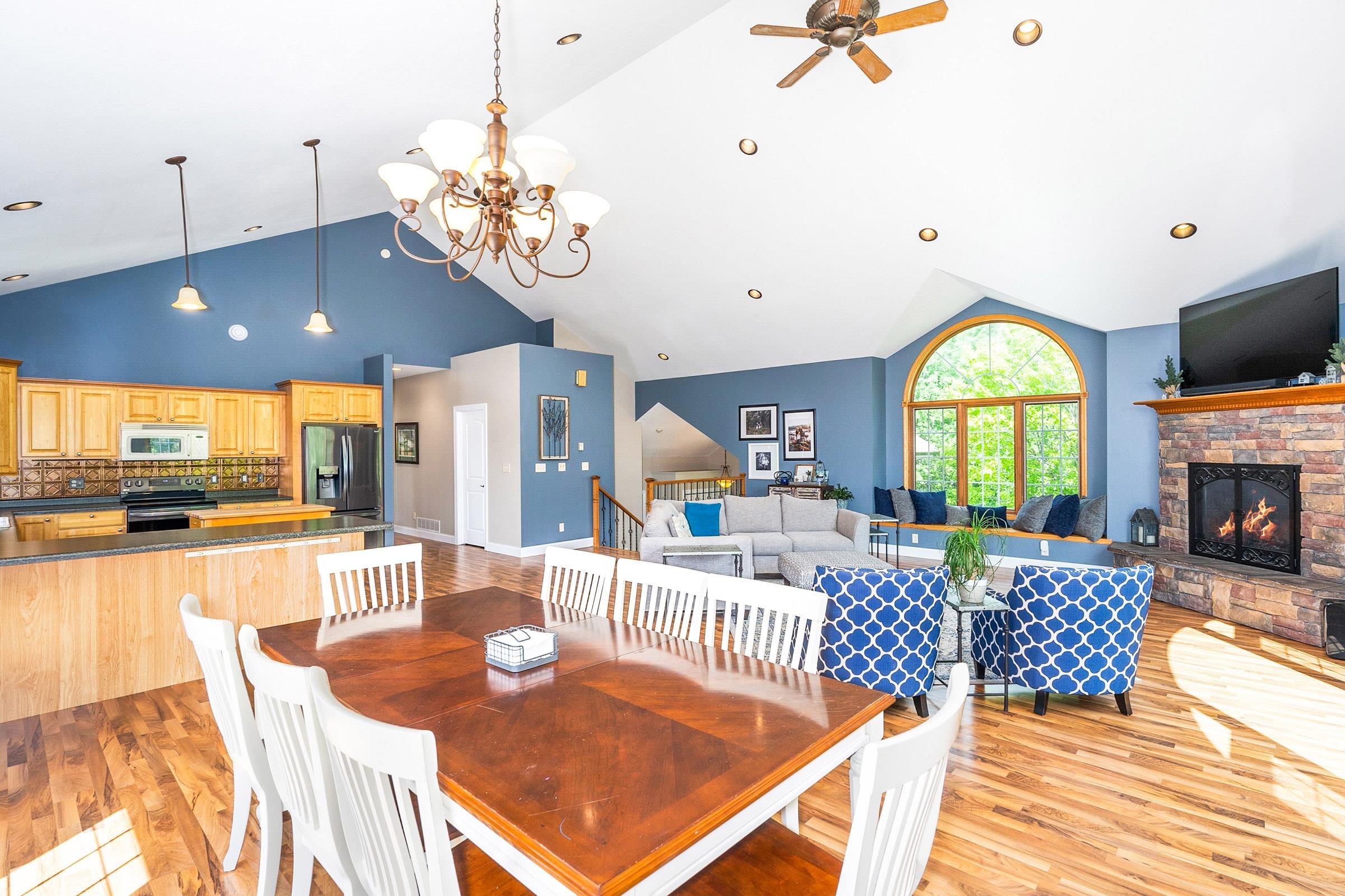 2760 Big Lake Rd, Cloquet, MN 55720 574,900 SF/Detached Sold