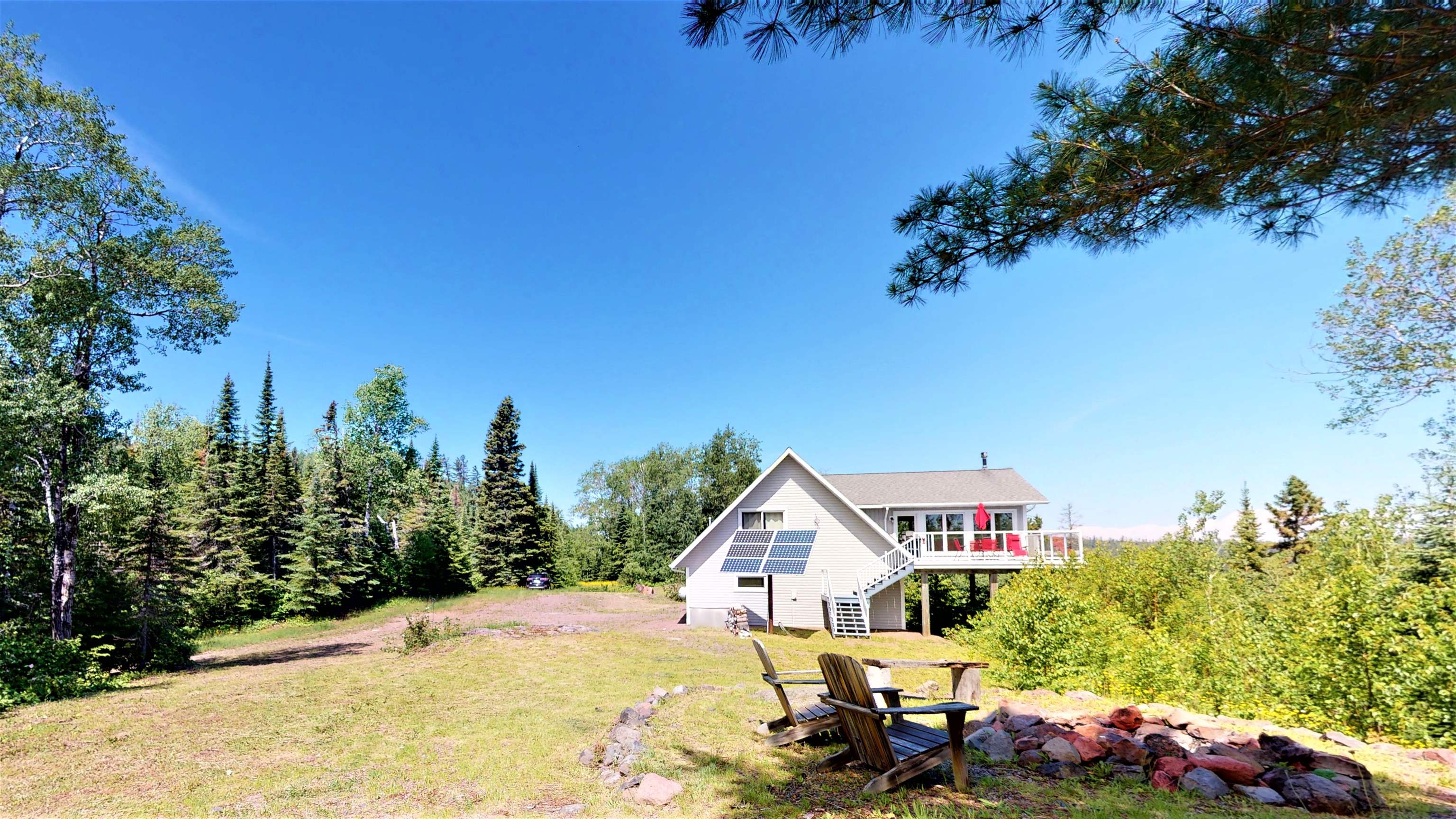 1726 Greenwood Lake Rd, Grand Marais, MN 55604 720,000 SF/Detached Active