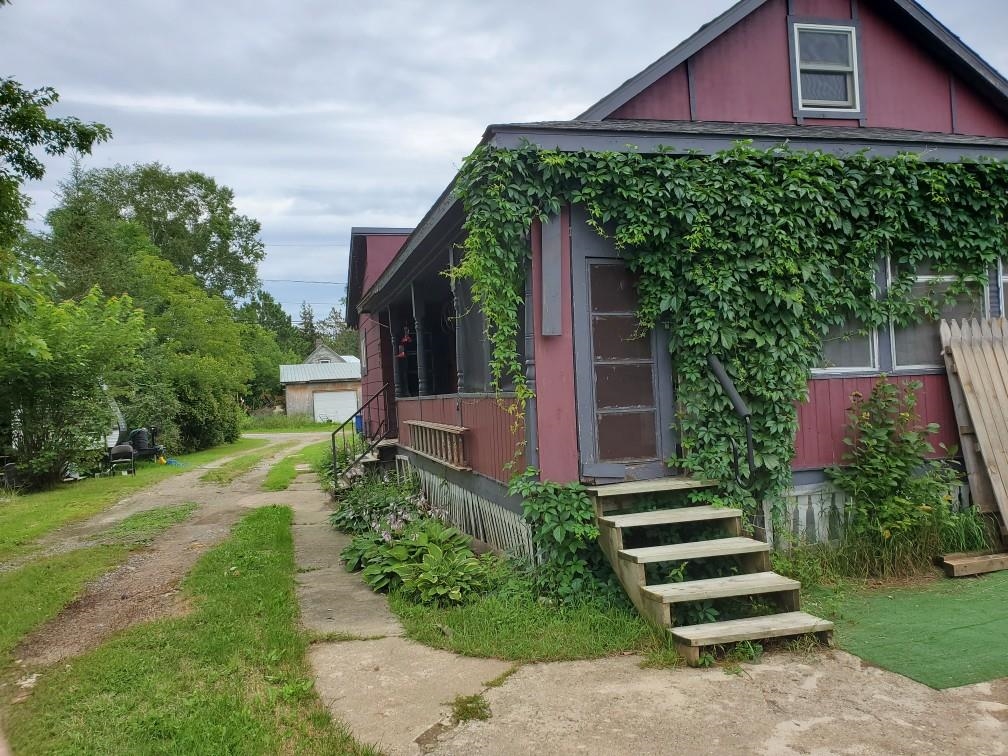 244 W North St, Winton, MN 55796 59,000 SF/Detached Sold