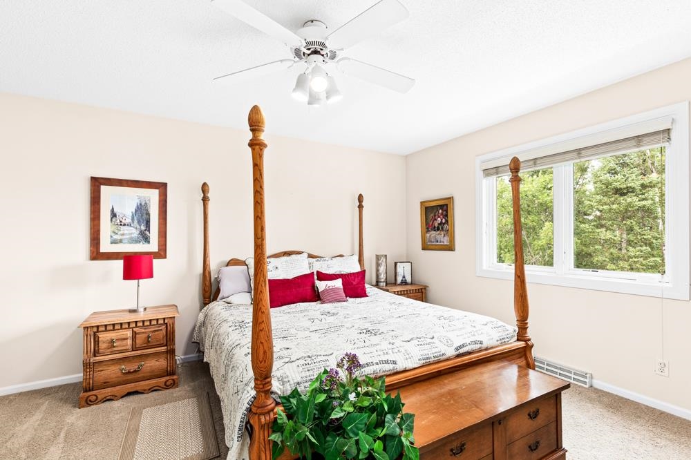 2112 Ponderosa Circle, Duluth, MN 55811 689,000 SF/Detached Active