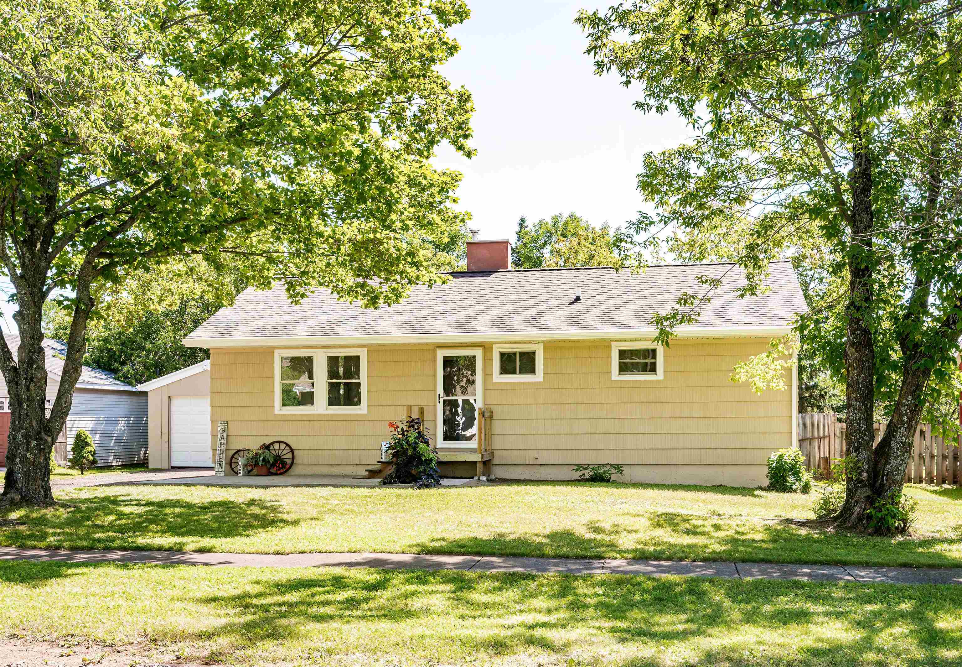 Single Family Residential for sale in Silver Bay, Minnesota, 6105282