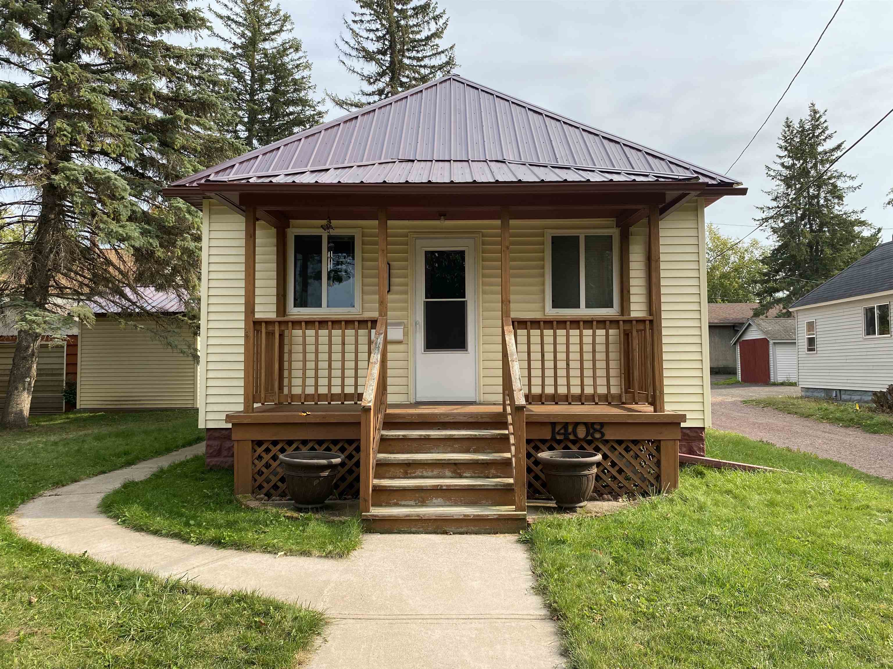 Homes for Sale Apostle Islands Realty